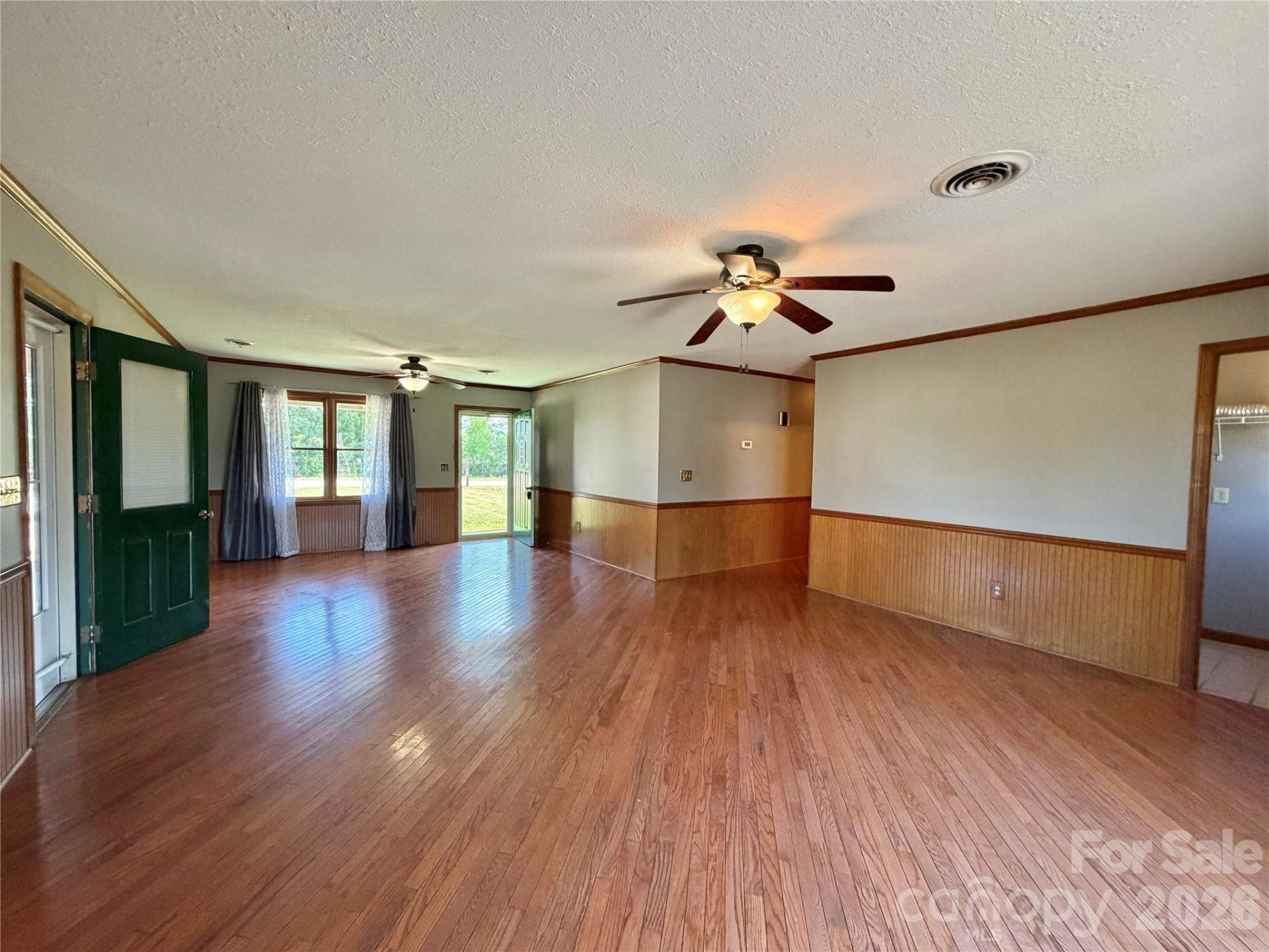 372 Ferry Road - Photo 10