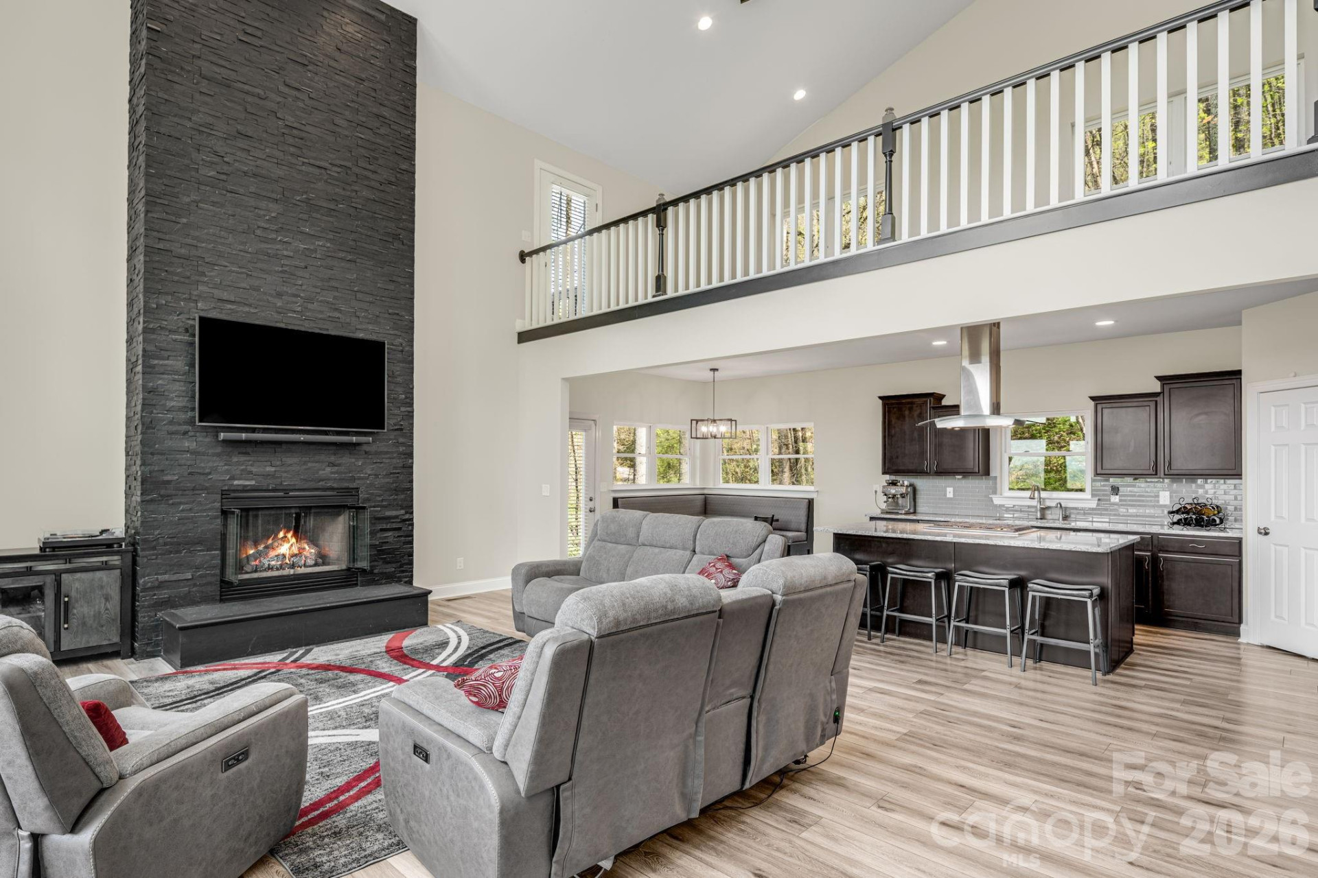 35 Chesten Mountain Drive - Photo 2