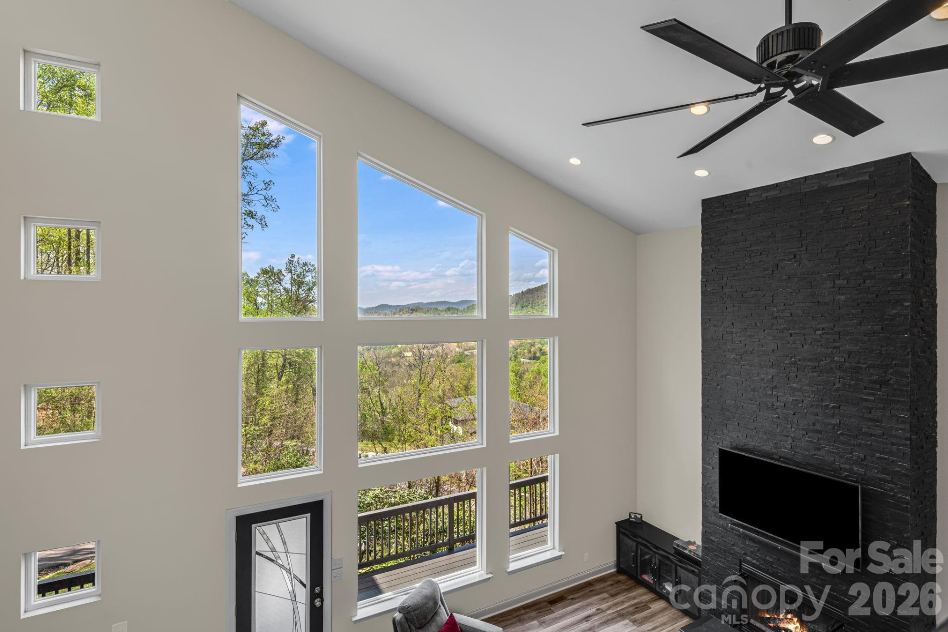 35 Chesten Mountain Drive - Photo 18