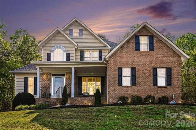 7940 Oakmont Court, Hickory, NC, 28602