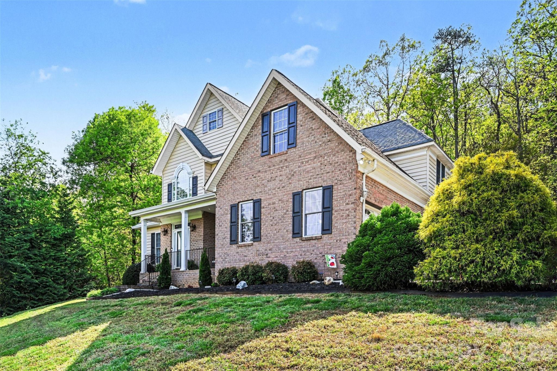 7940 Oakmont Court - Photo 3