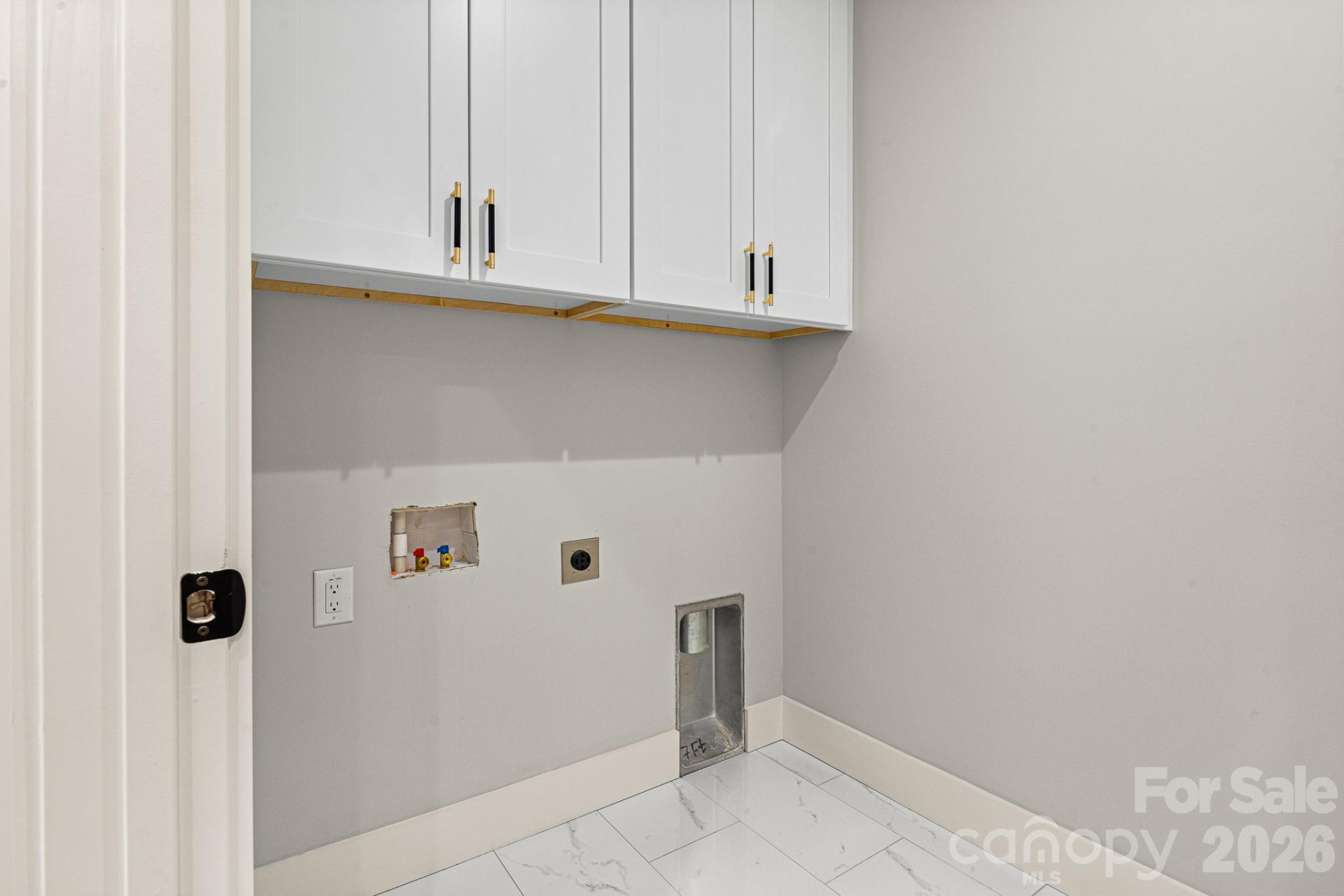 18 Winterhawk Drive - Photo 37