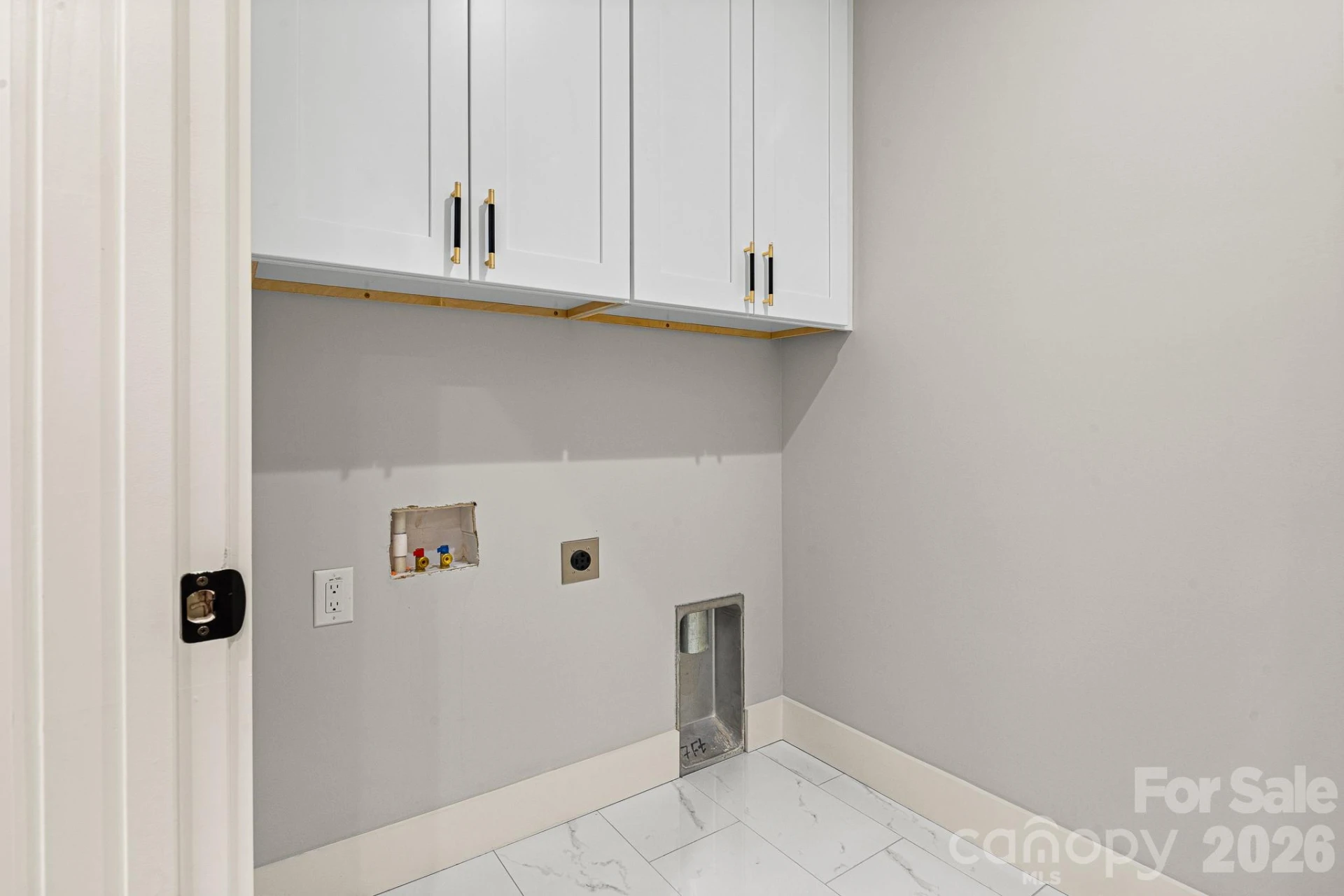 18 Winterhawk Drive - Photo 37
