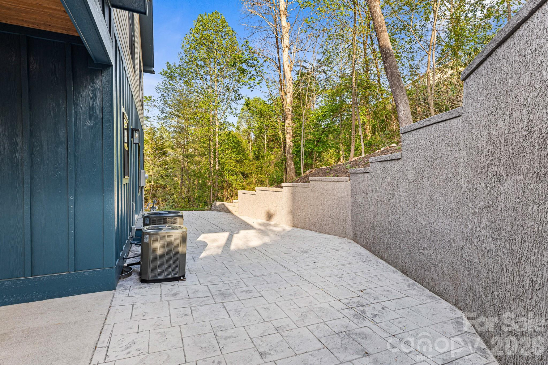 18 Winterhawk Drive - Photo 41