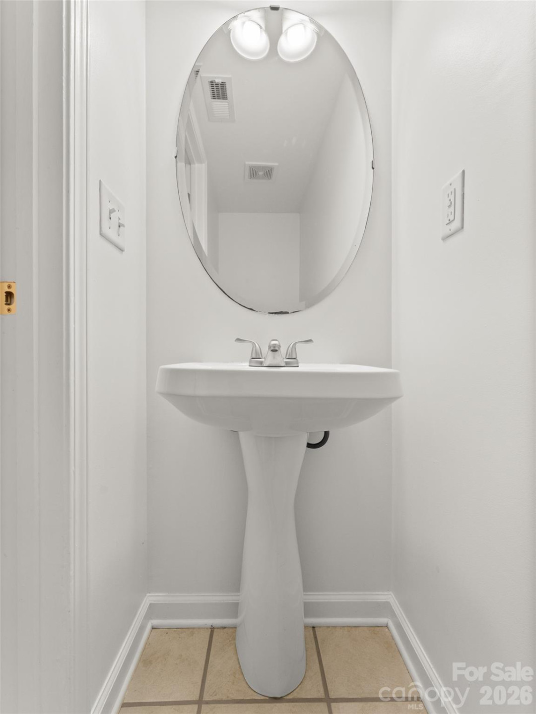 13 Castle Street - Photo 16