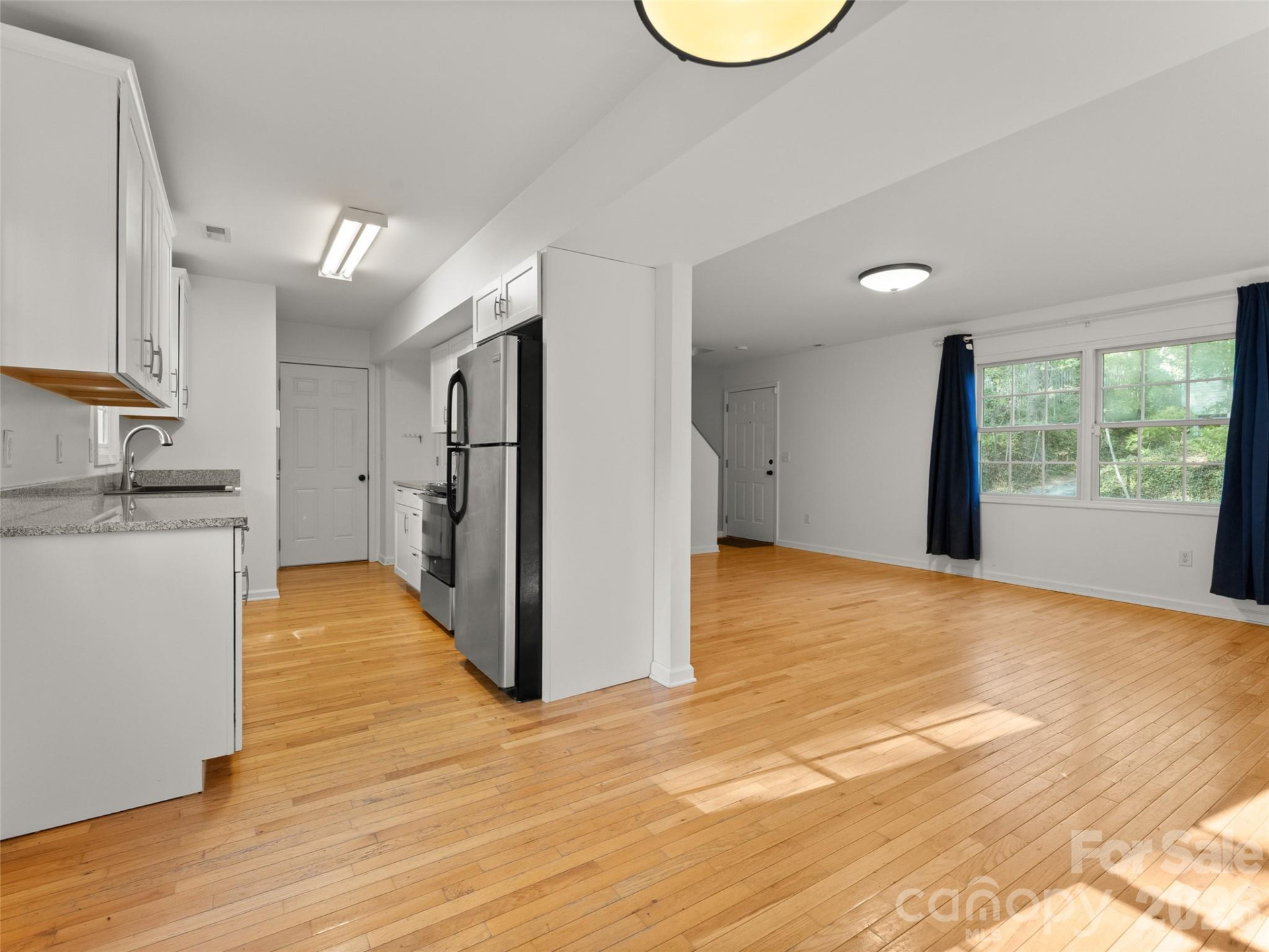 13 Castle Street - Photo 18