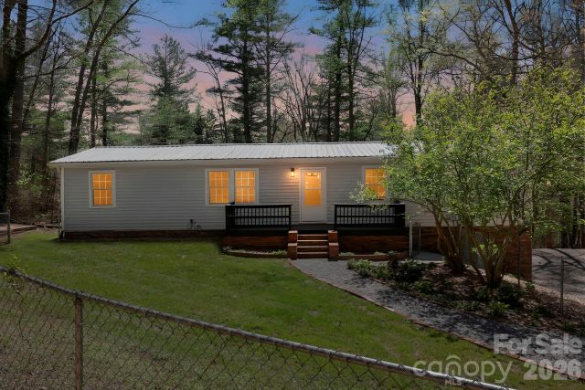 5 Country Road, Hendersonville, NC, 28791