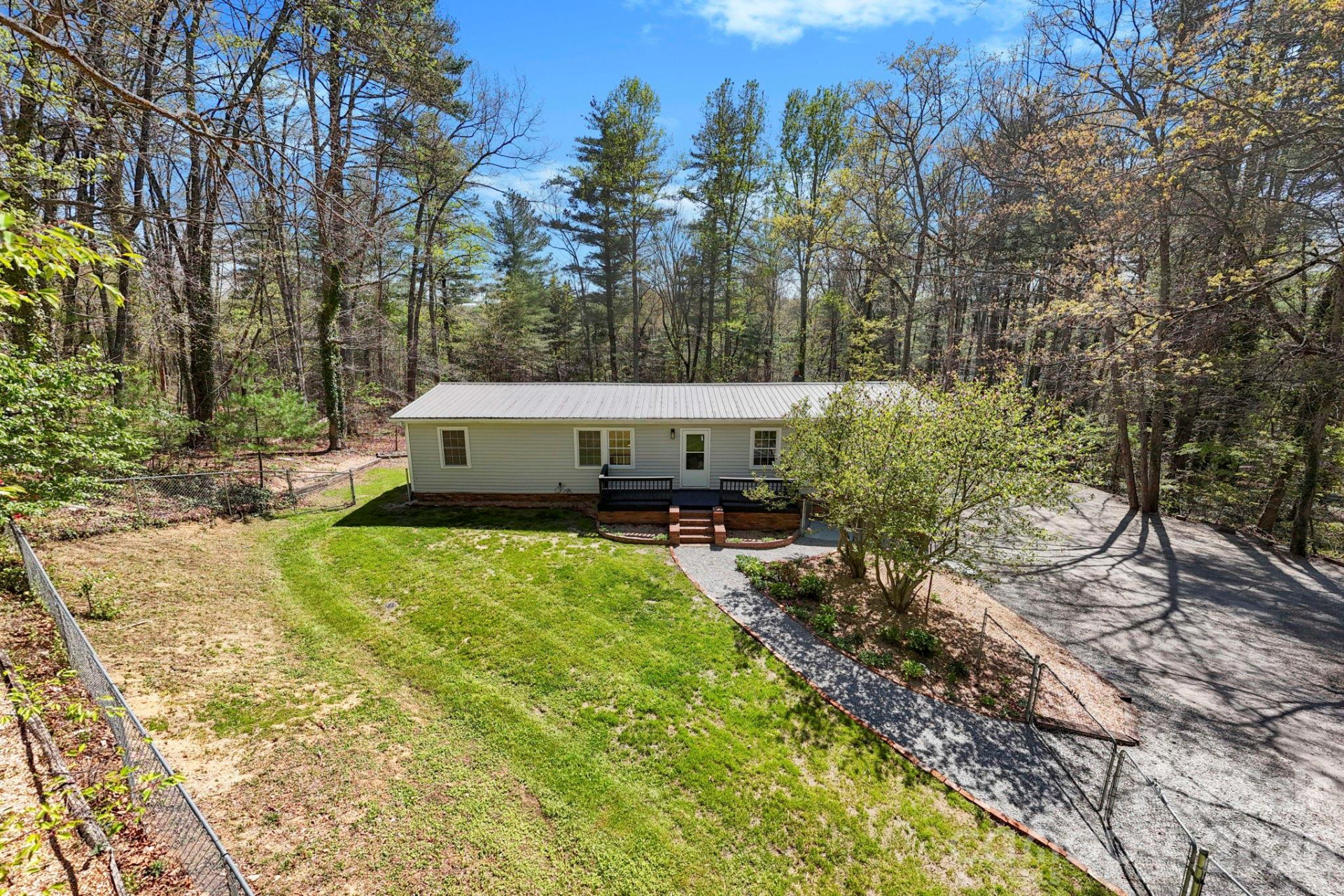 5 Country Road - Photo 3