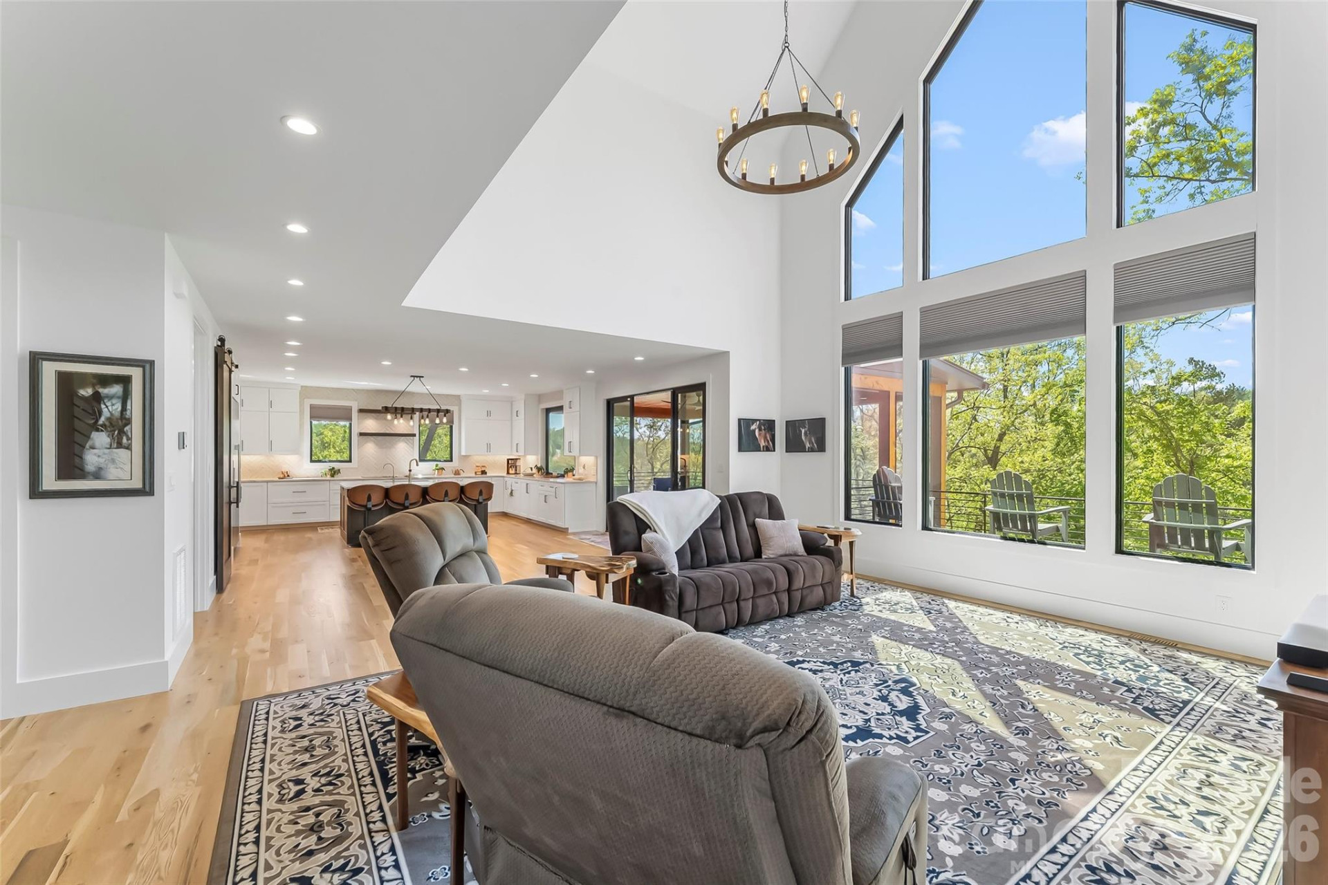 1503 Black Forest Drive - Photo 5