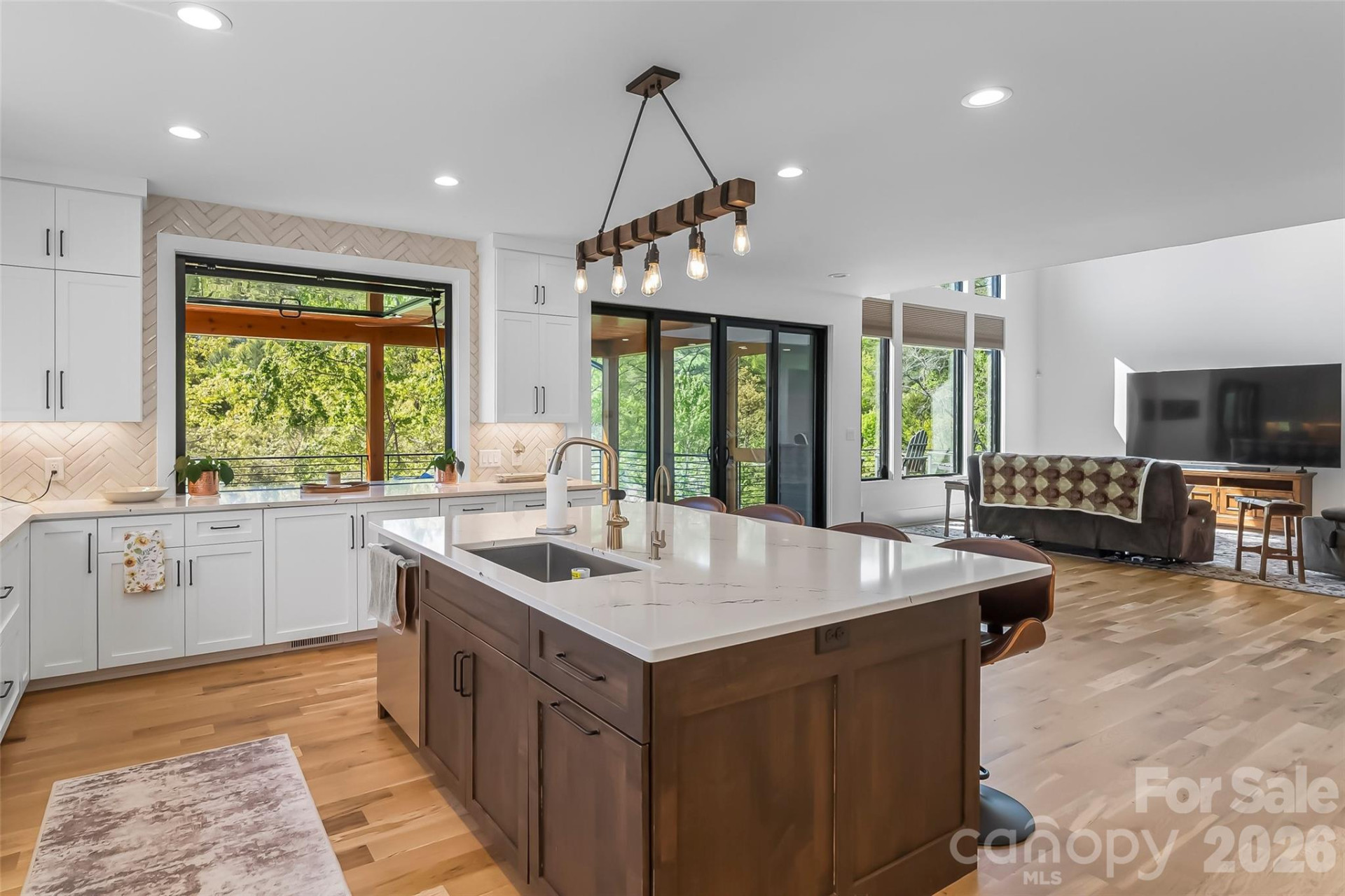 1503 Black Forest Drive - Photo 10