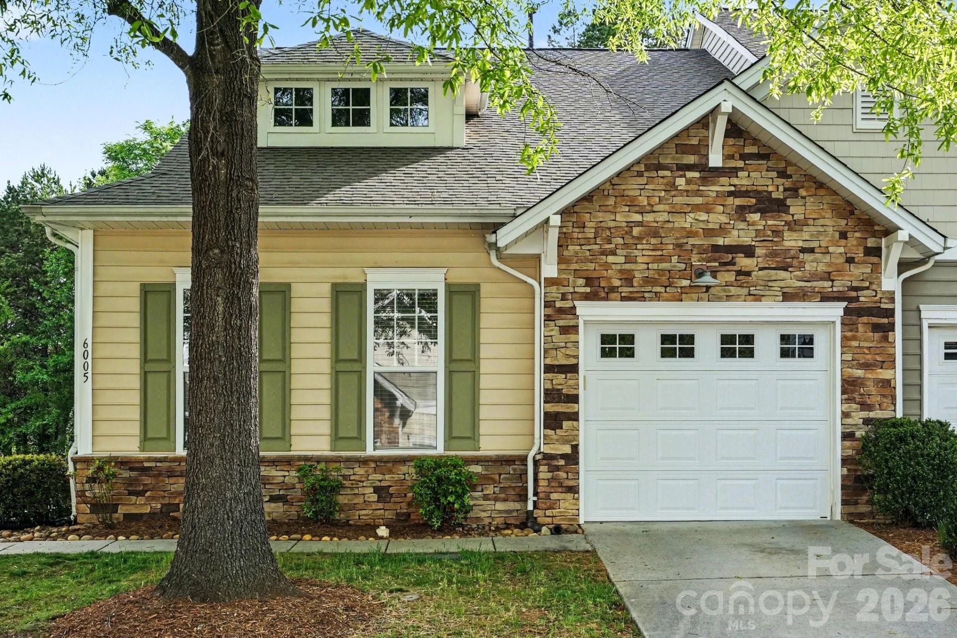 6005 Pale Moss Lane