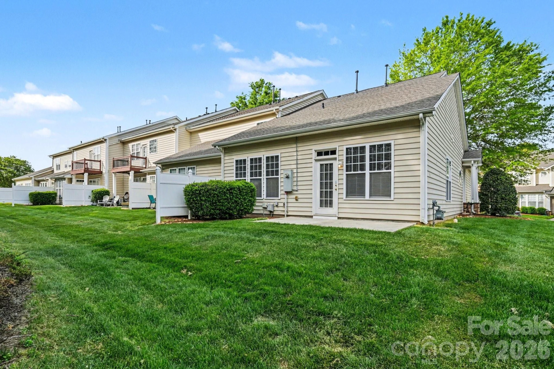 6005 Pale Moss Lane - Photo 29