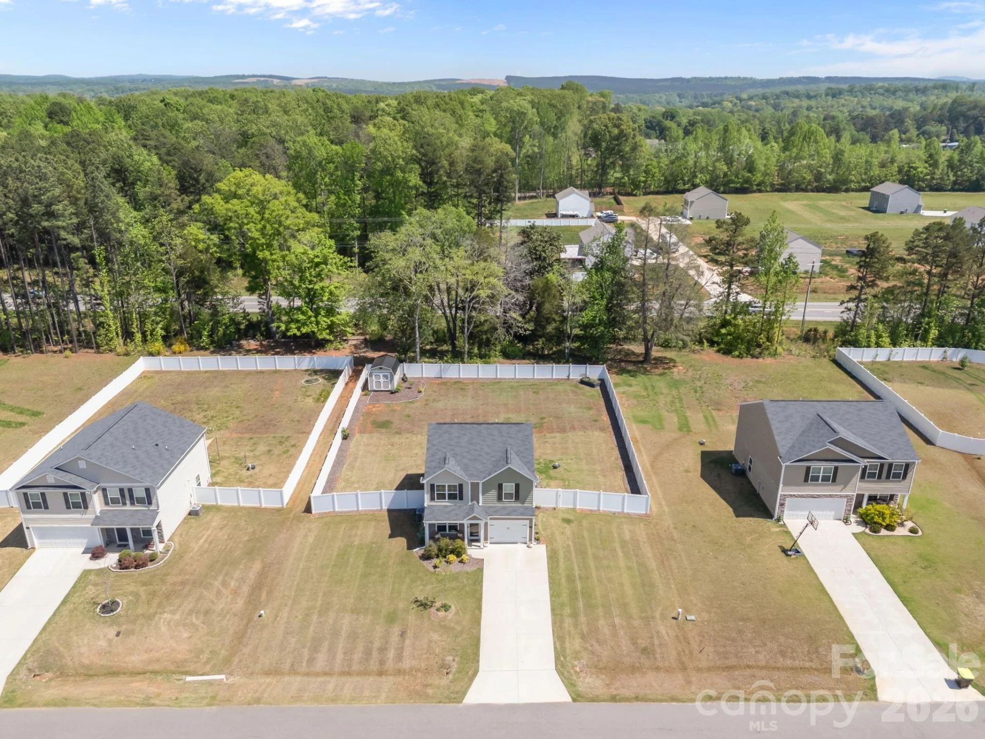 385 Olivia Court - Photo 5