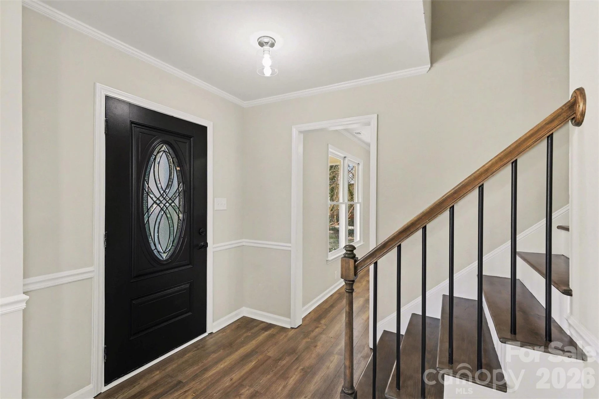 577 Tryon Place - Photo 8