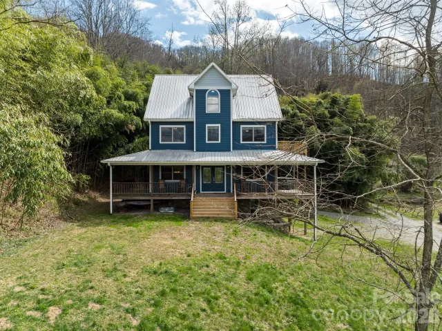 22 Pear Tree Lane, Leicester, NC, 28748