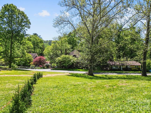 99999 Country Club Road, Asheville, NC, 28804