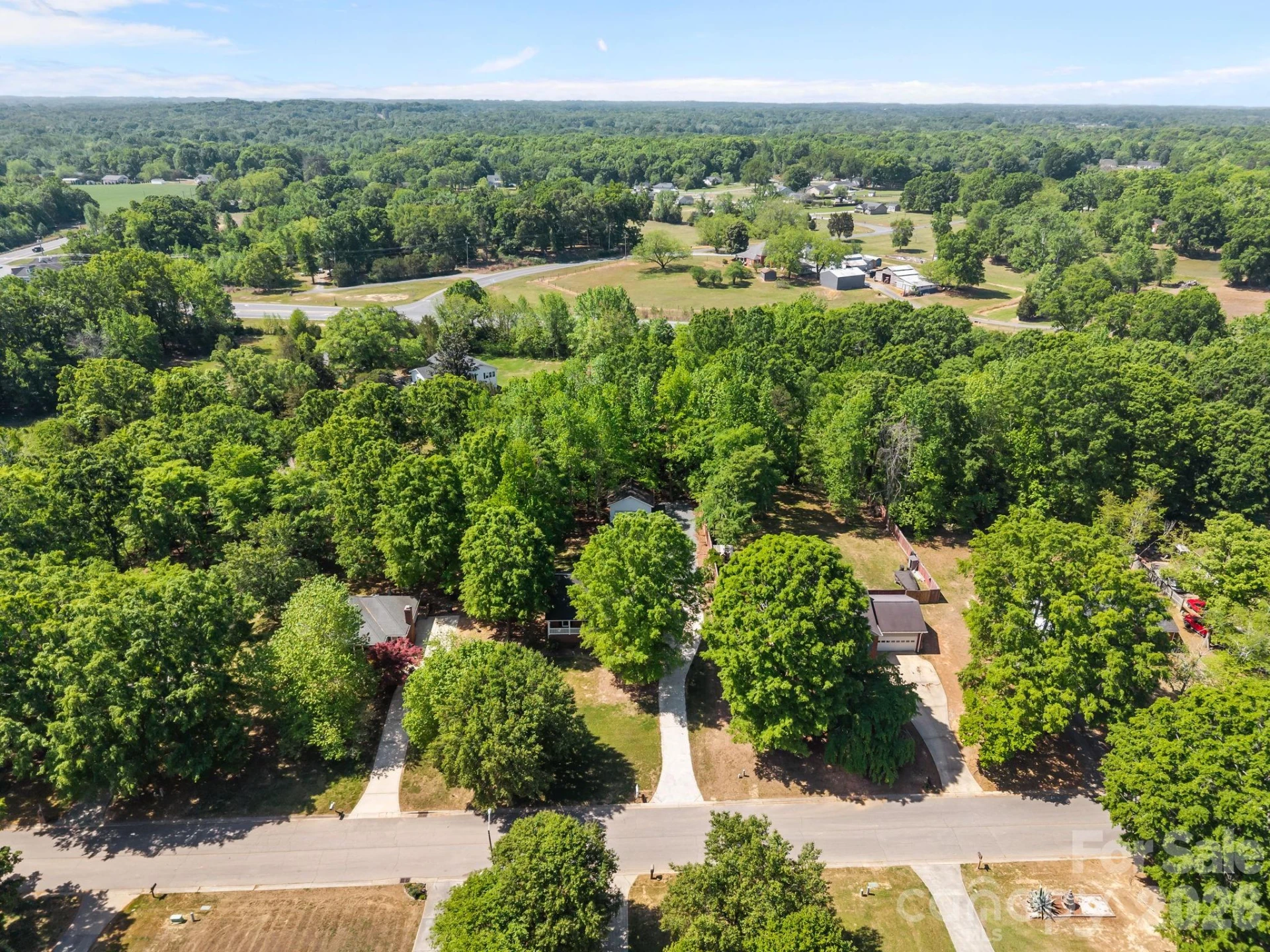 924 Cameron Court - Photo 4