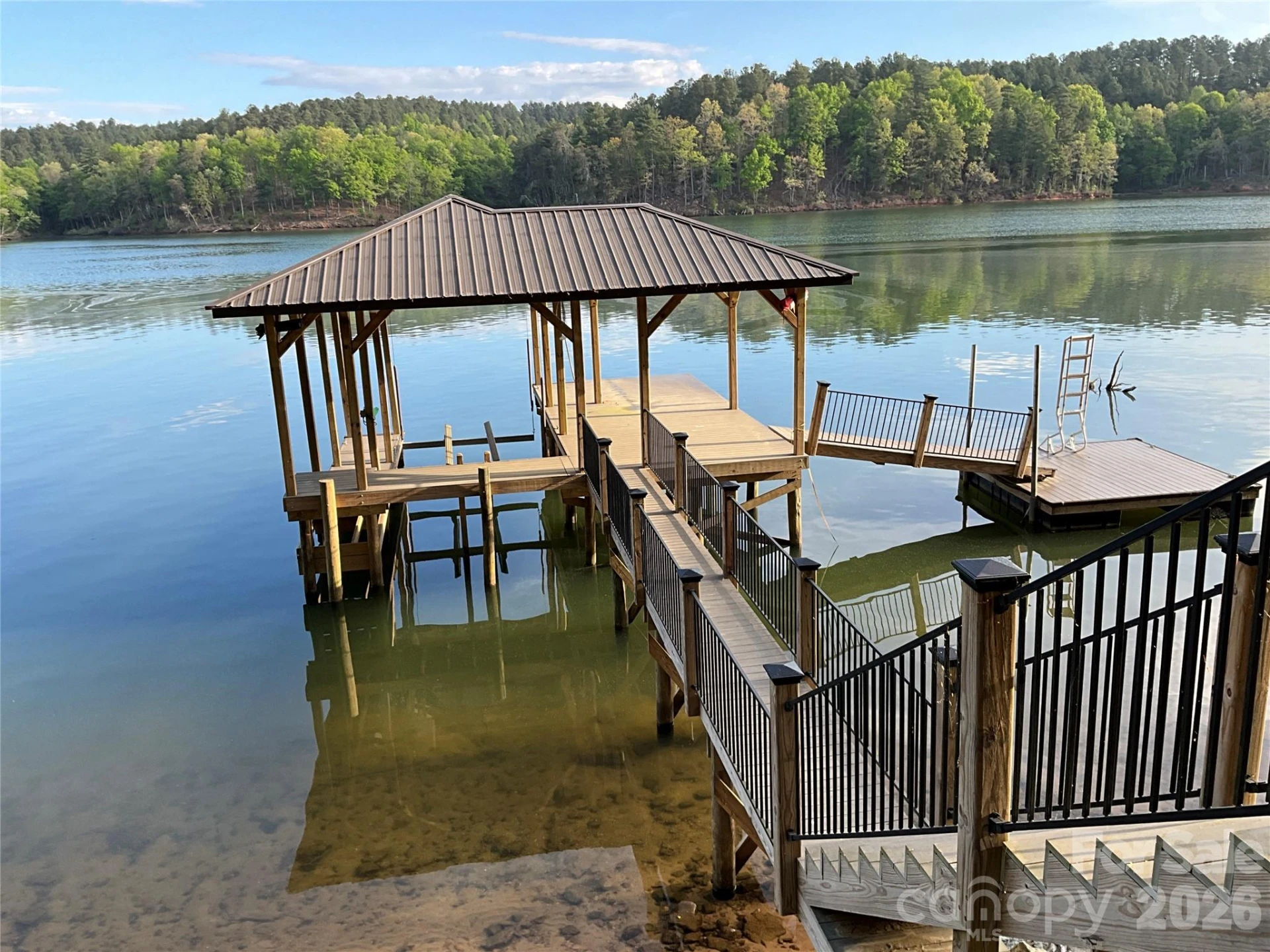 105 Beacon Ridge Drive - Photo 2