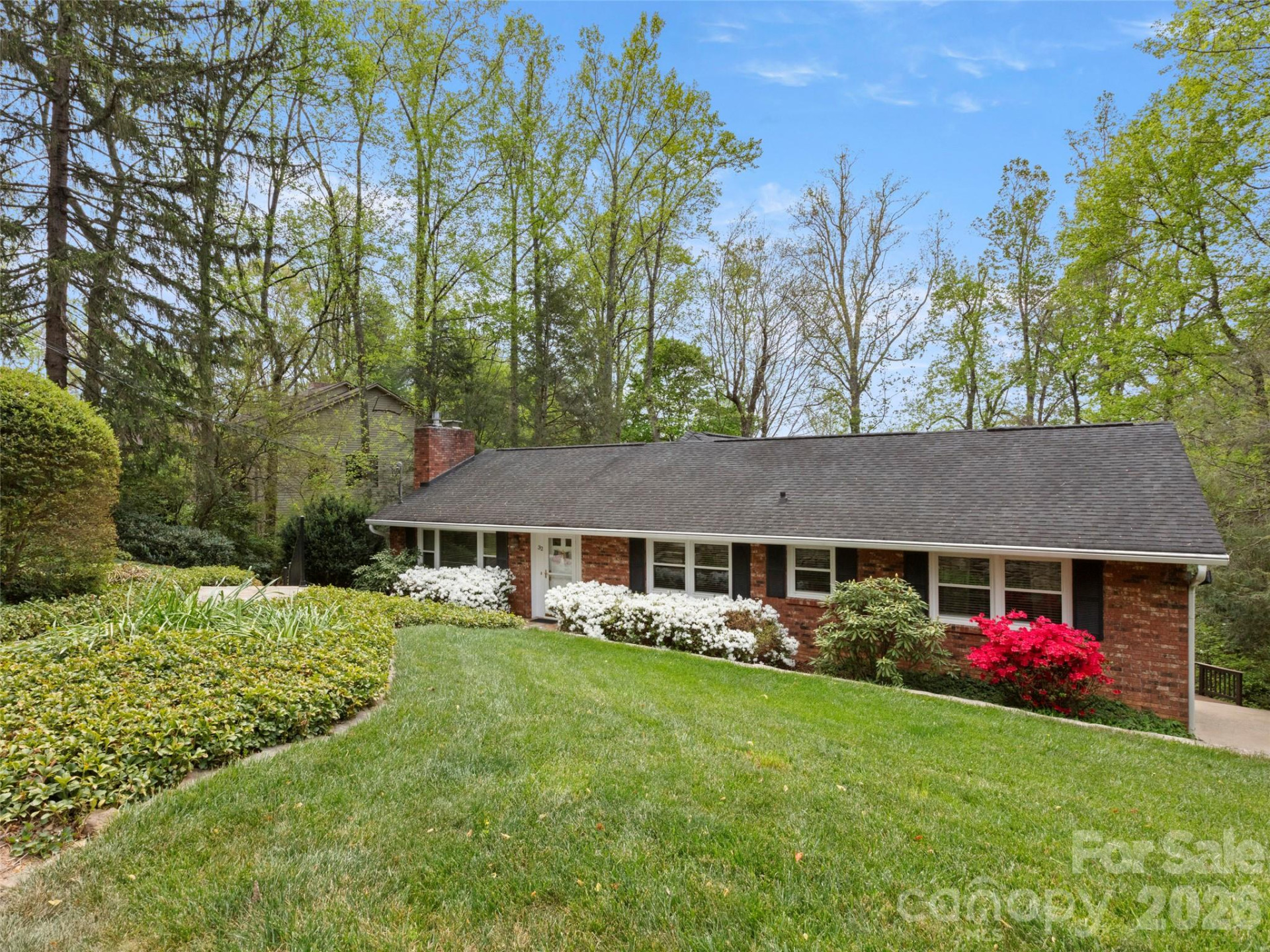 32 Westridge Drive - Photo 3