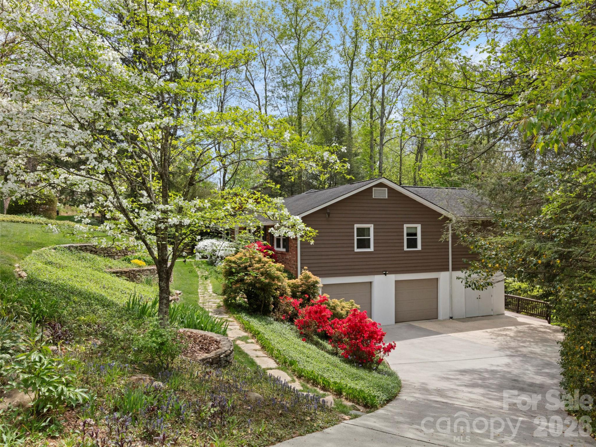 32 Westridge Drive - Photo 5