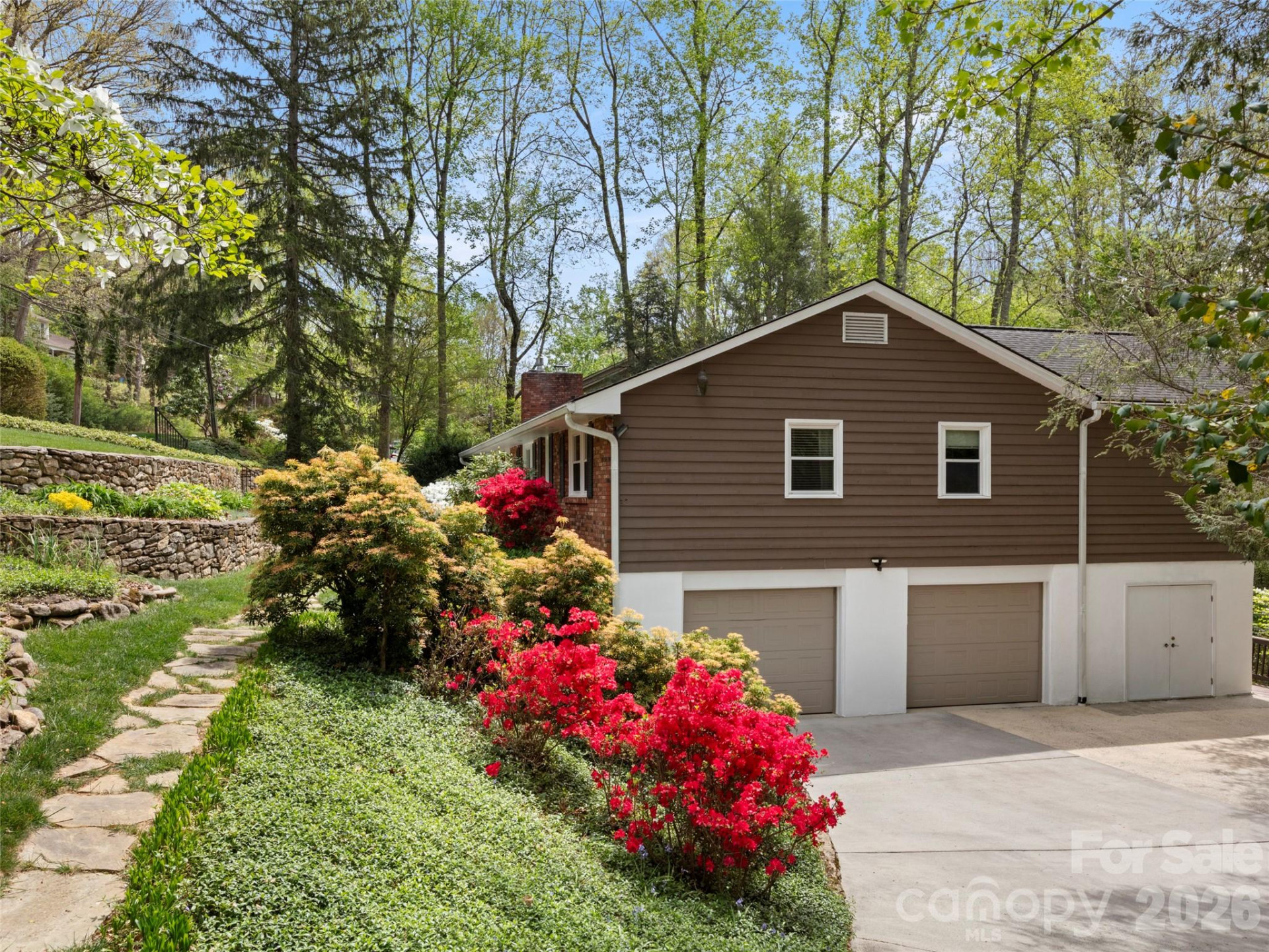 32 Westridge Drive - Photo 6