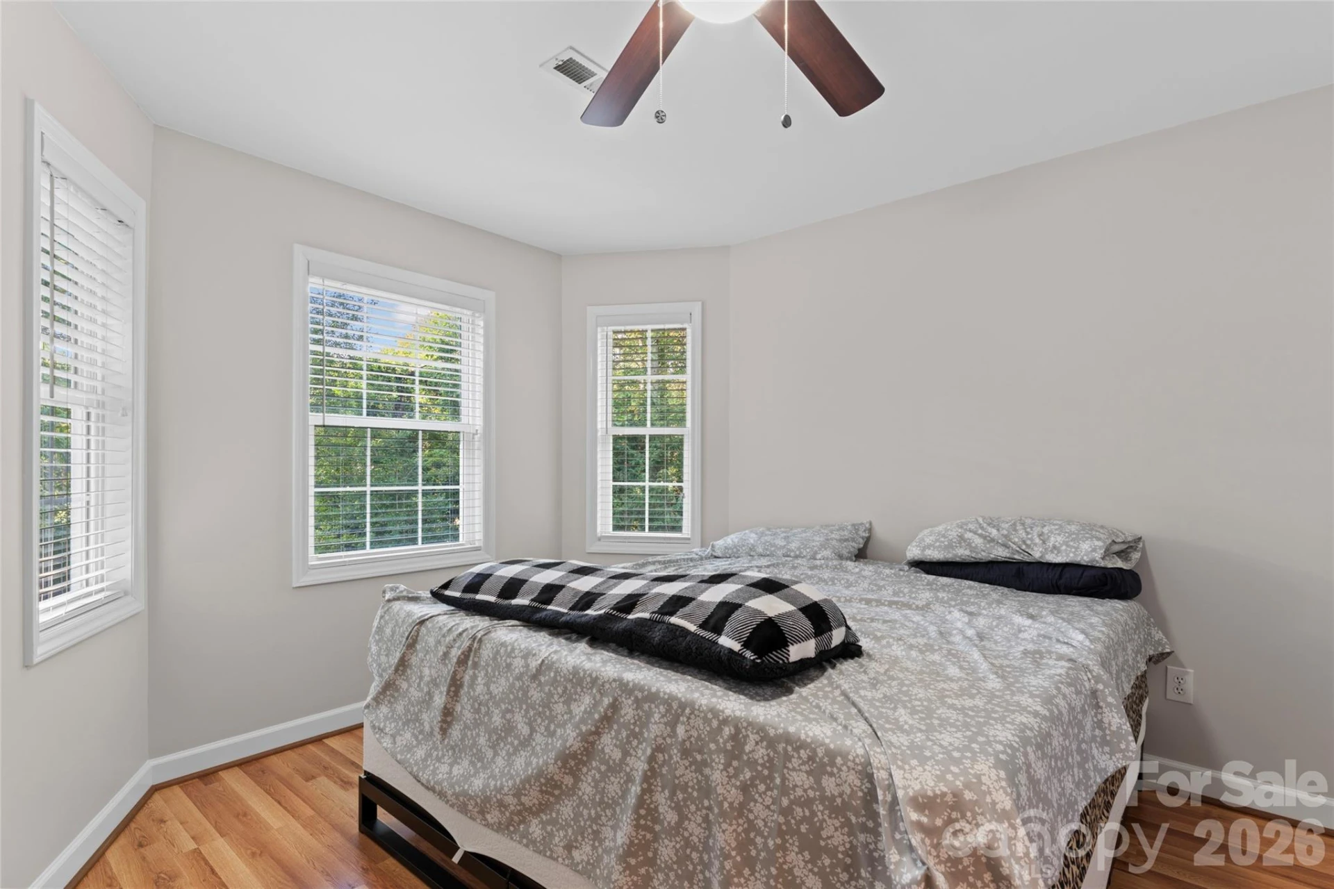 220 35th Avenue - Photo 29