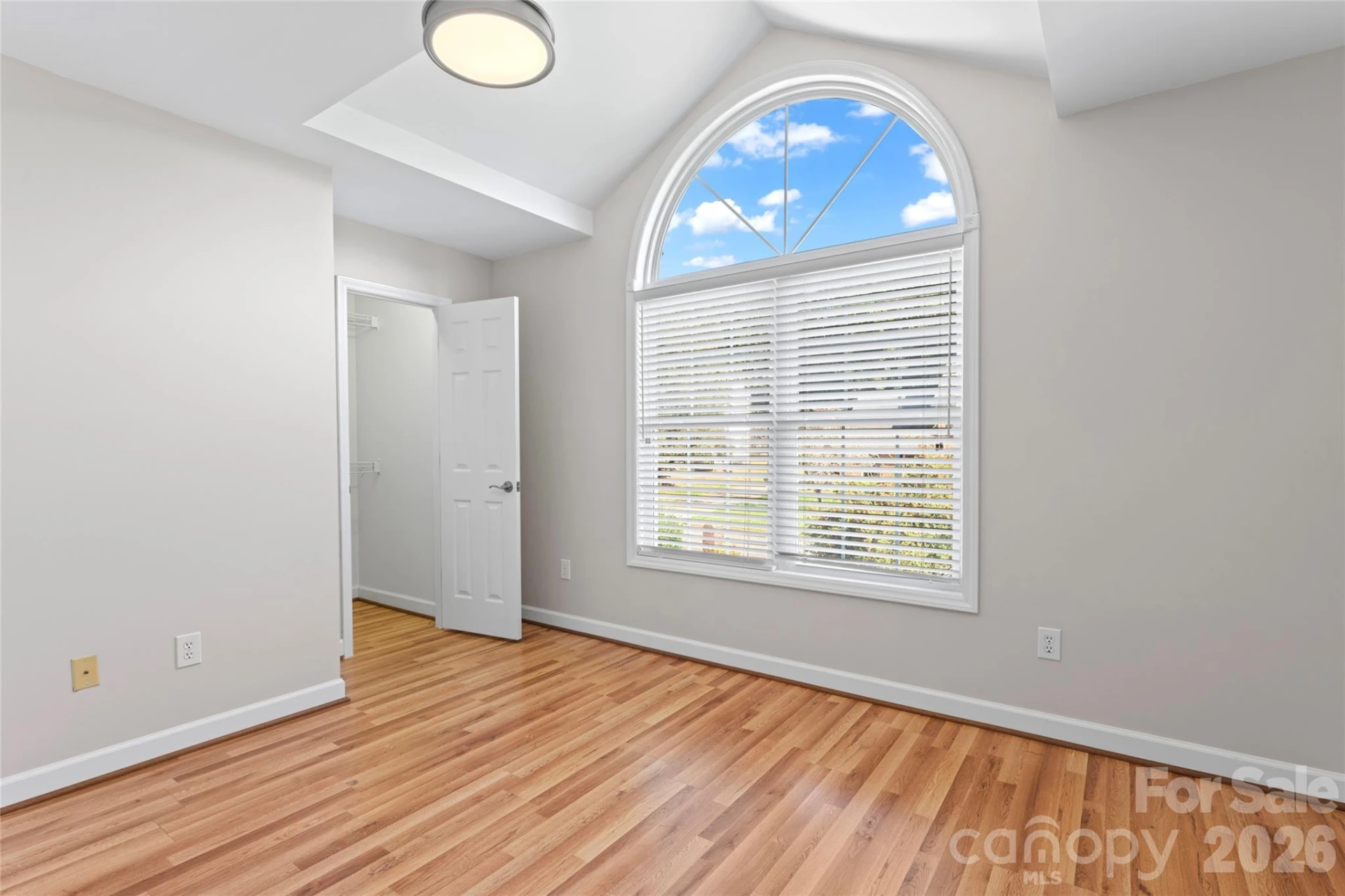 220 35th Avenue - Photo 32