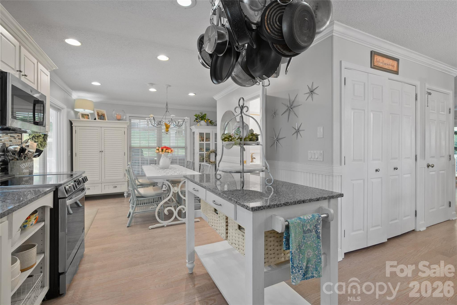 119 Friendly Lane - Photo 13