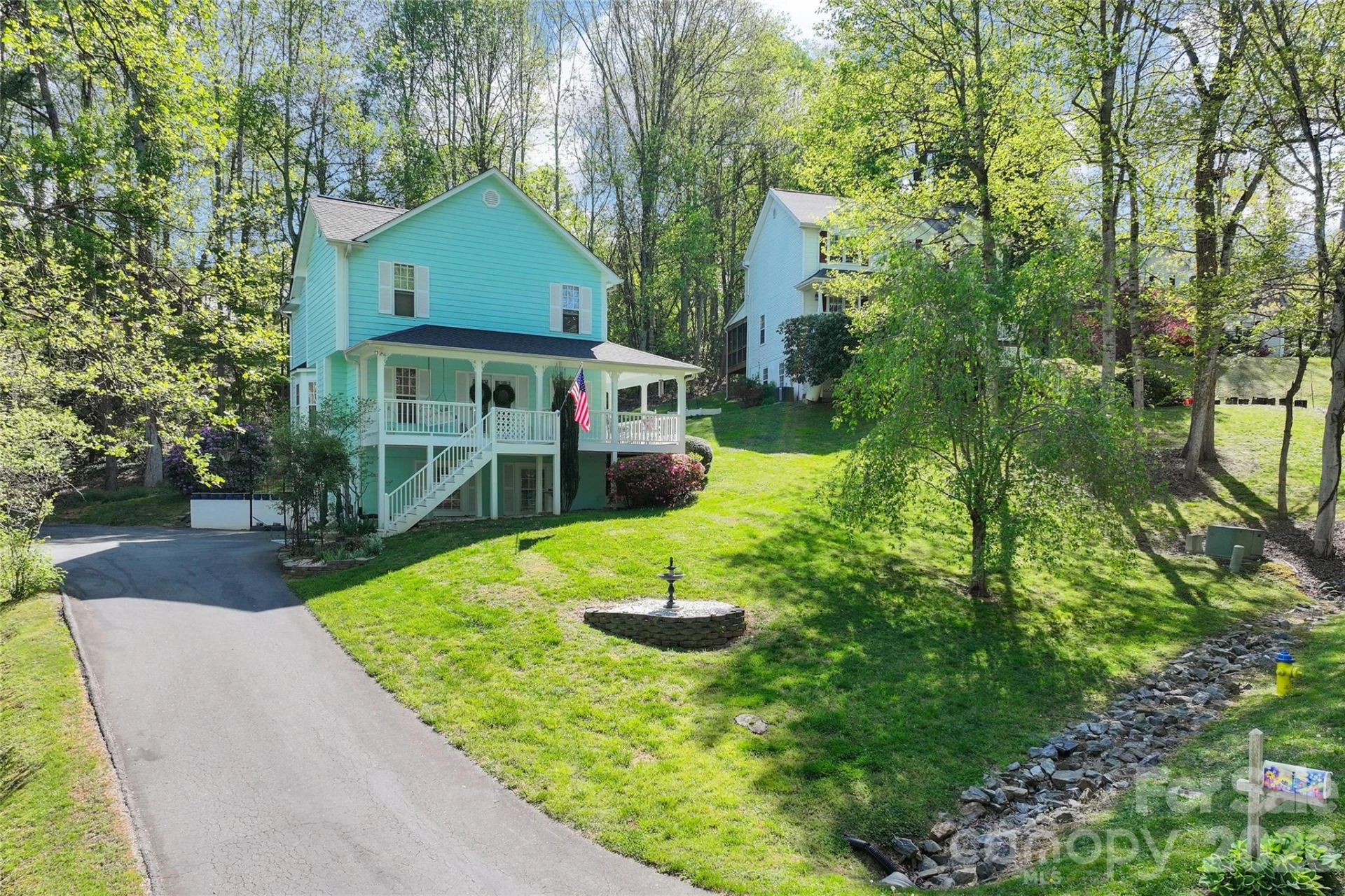 119 Friendly Lane - Photo 3