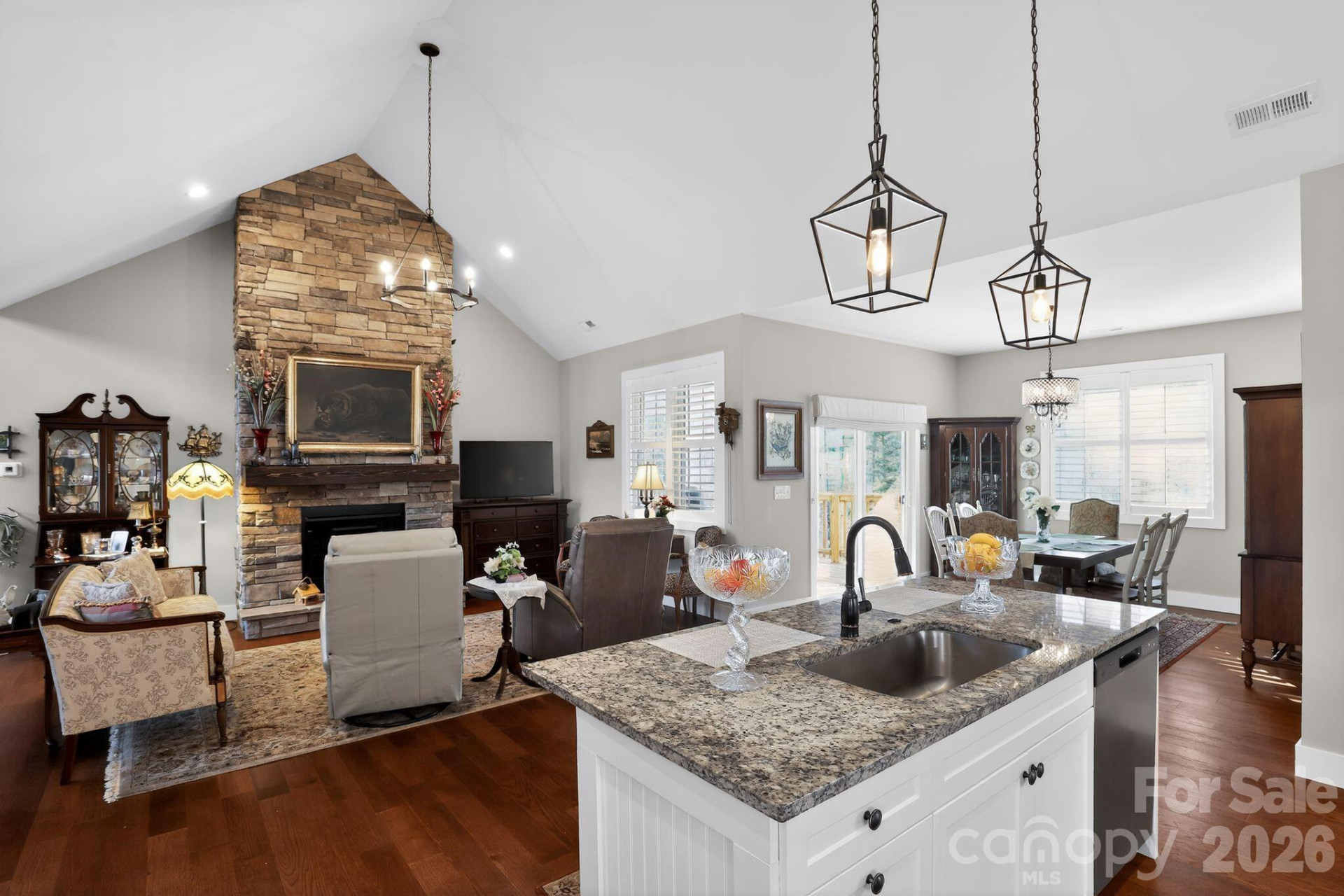 3757 Laurel Park Highway - Photo 18