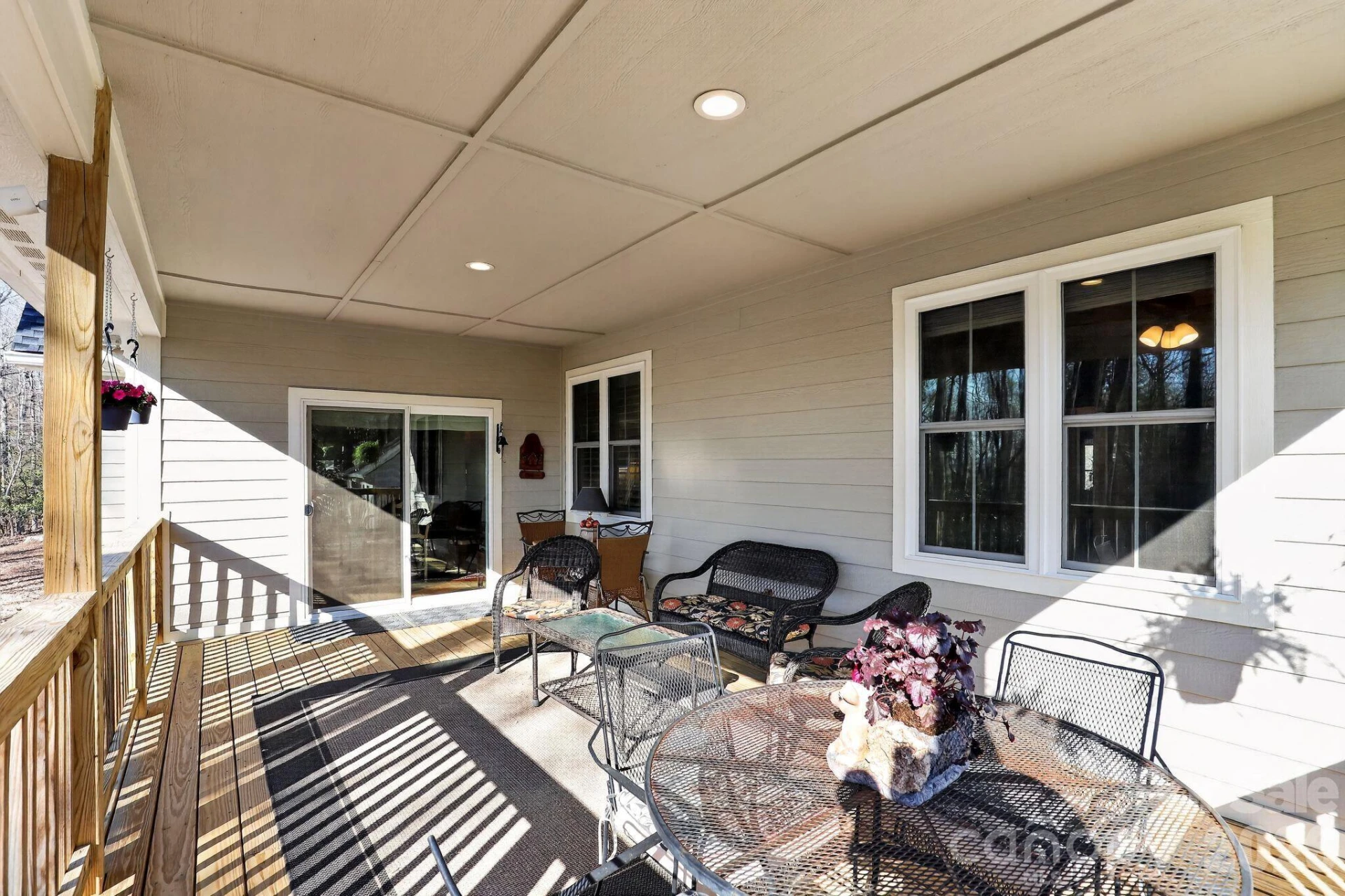 3757 Laurel Park Highway - Photo 7