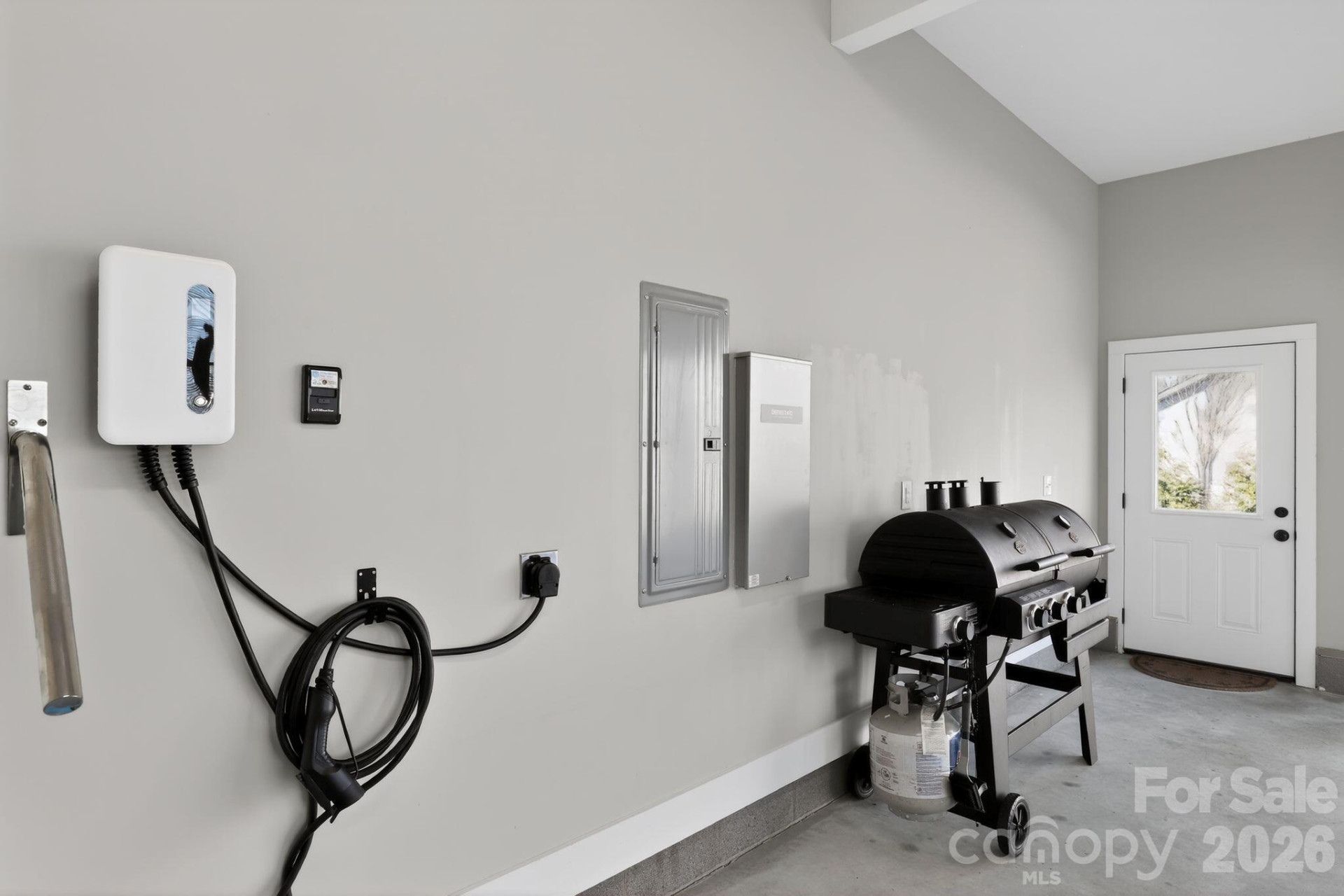 3757 Laurel Park Highway - Photo 9