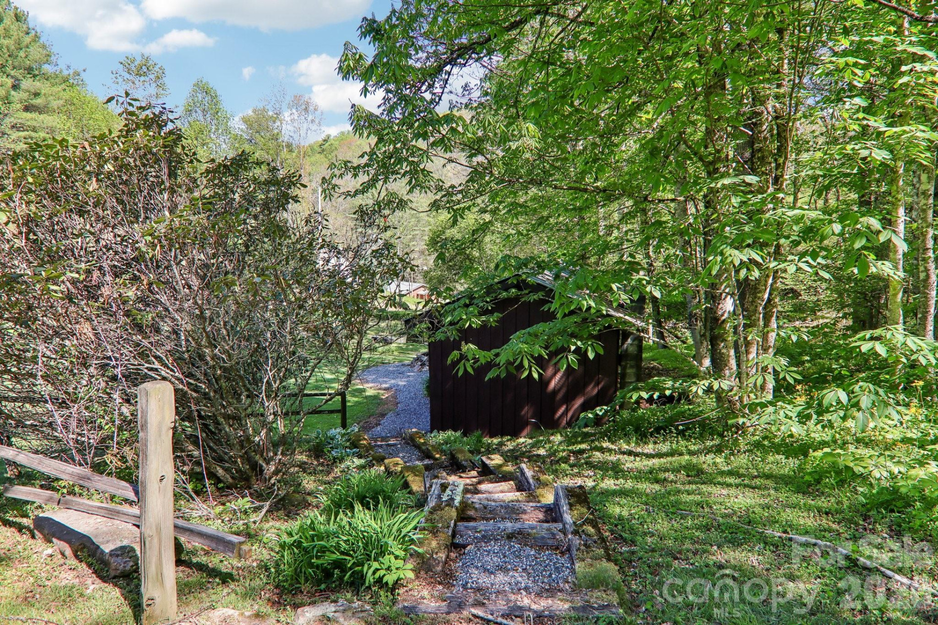 129 Cash Phillips Drive - Photo 39