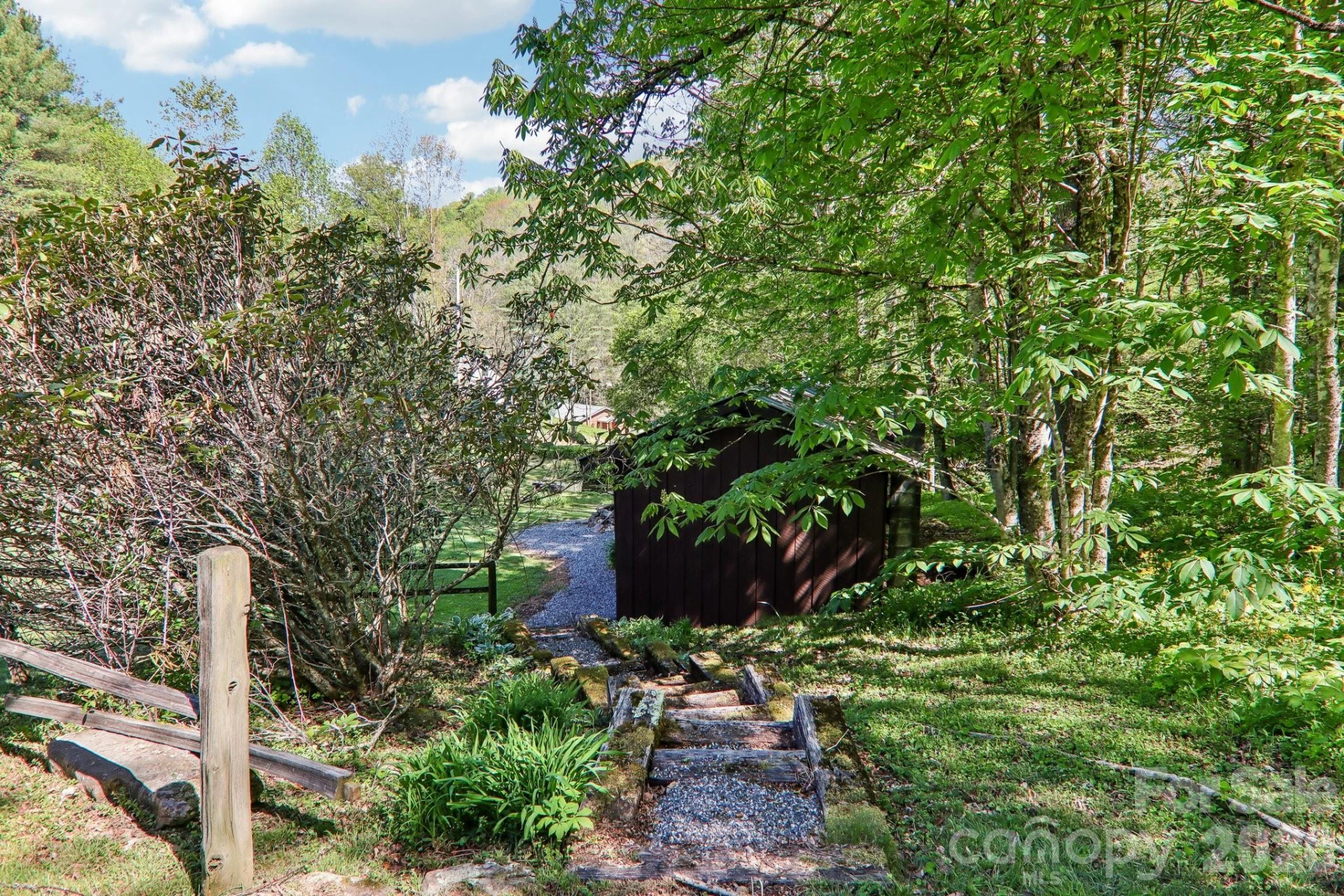 129 Cash Phillips Drive - Photo 39