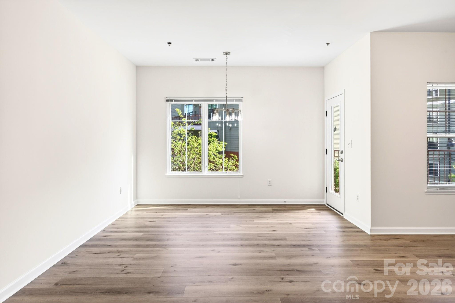 64 Clingman Avenue #202 - Photo 13