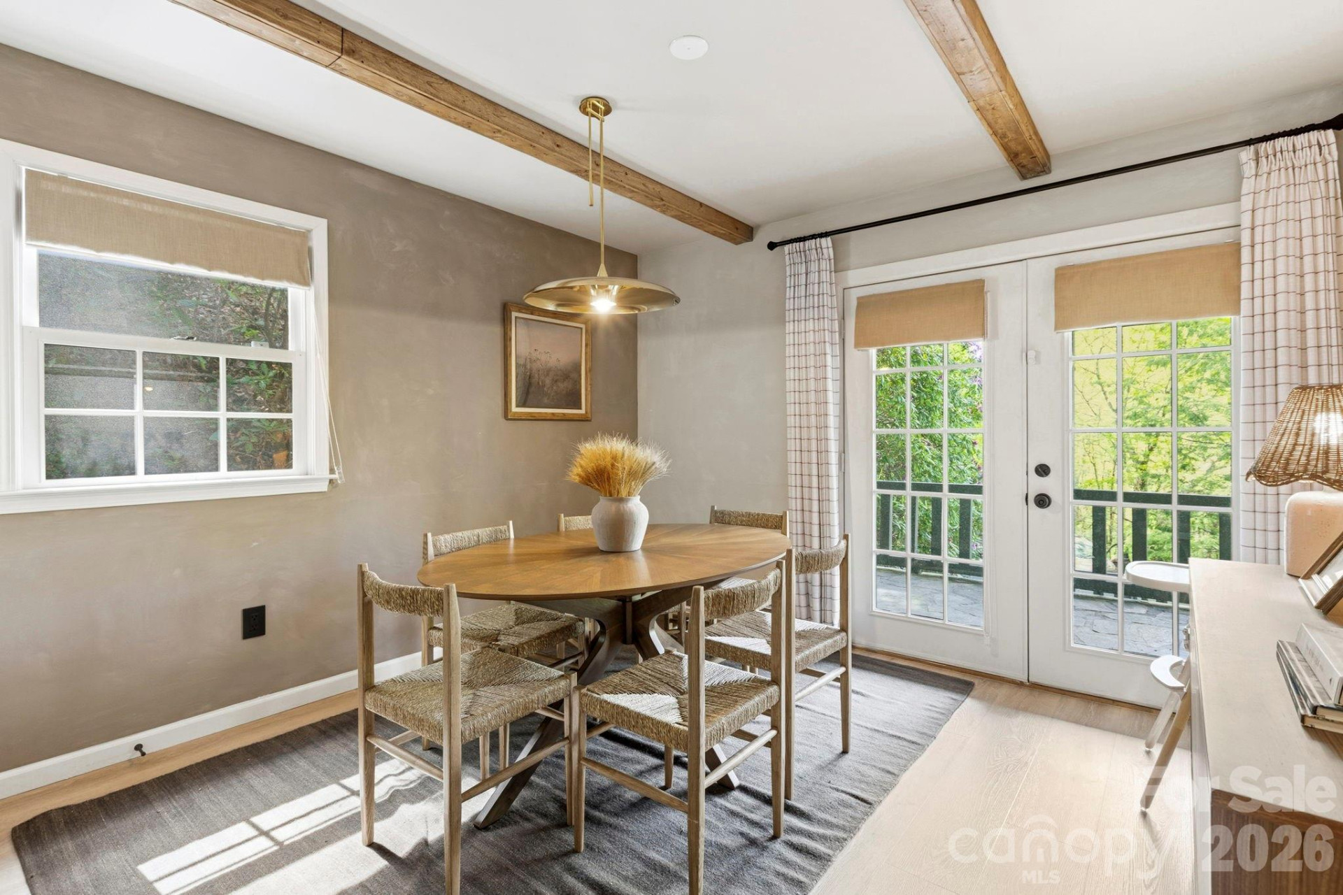 821 Summit Drive - Photo 12