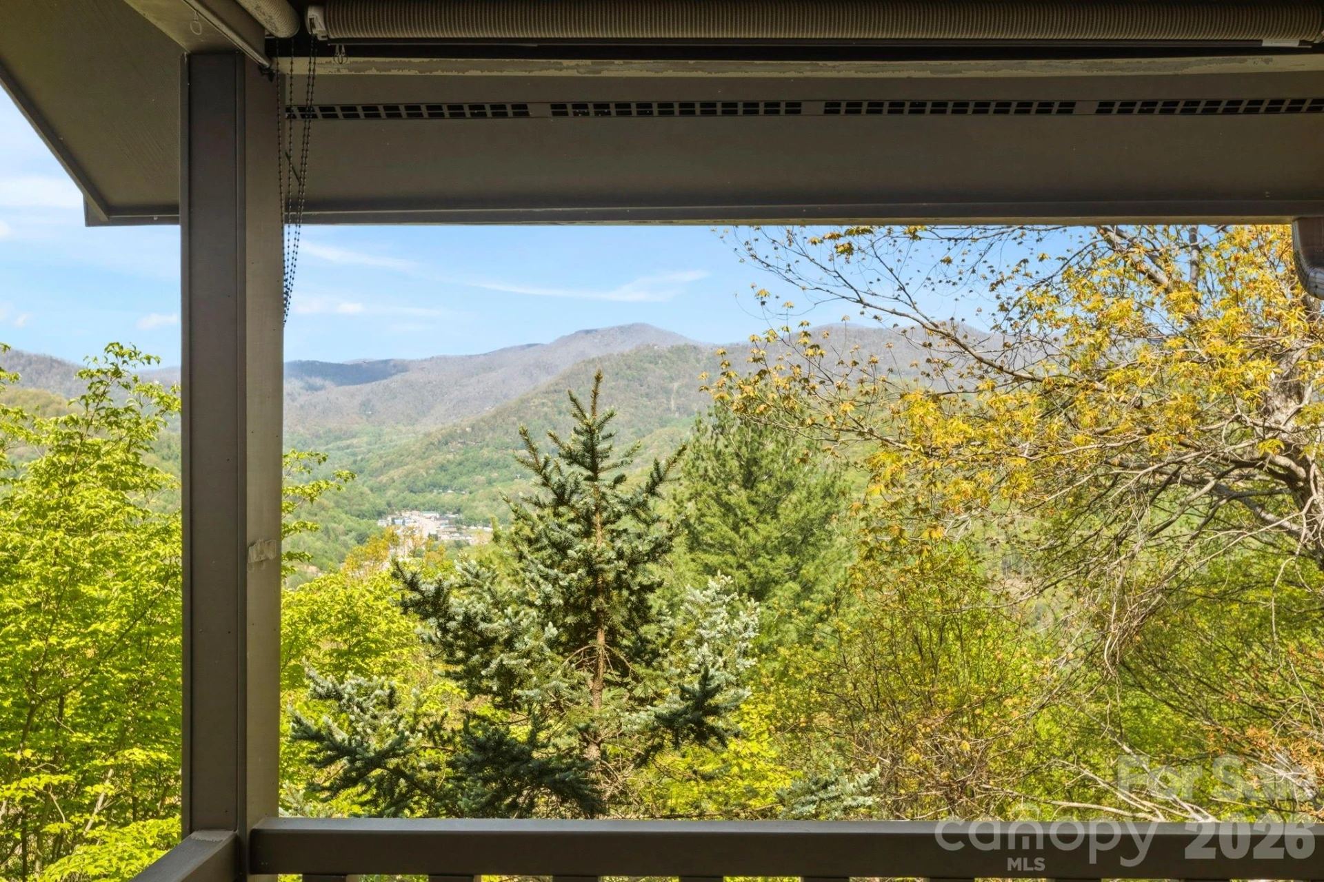 821 Summit Drive - Photo 27