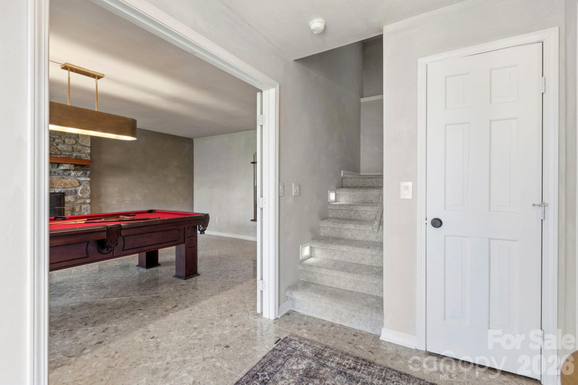 821 Summit Drive - Photo 31