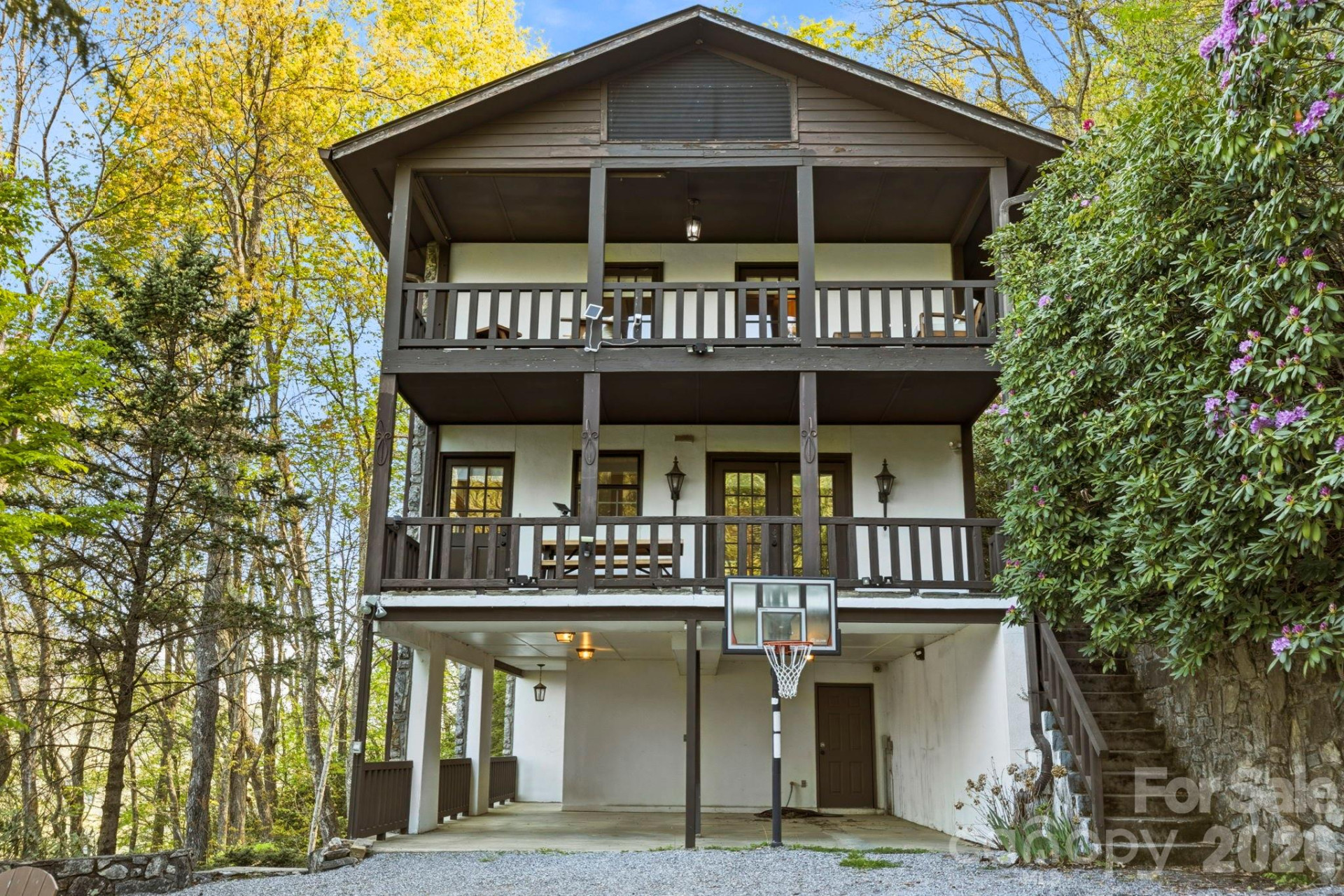 821 Summit Drive - Photo 34