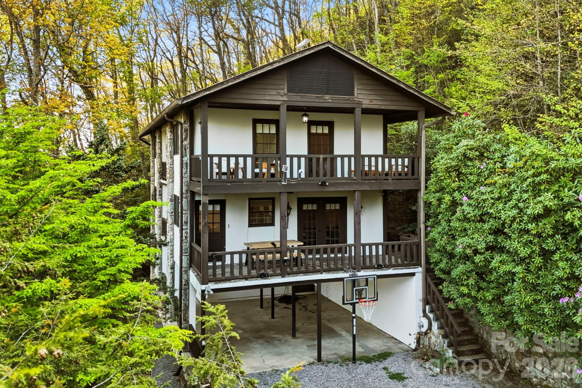 821 Summit Drive - Photo 37