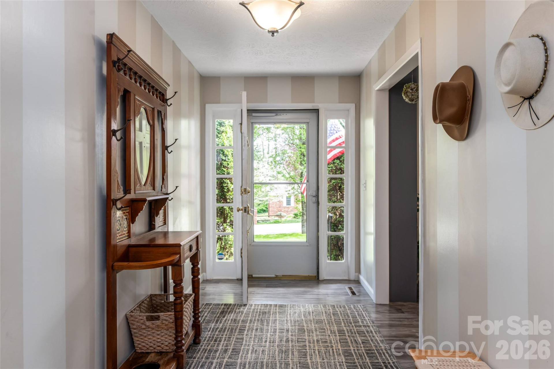 117 Brandon Road - Photo 3