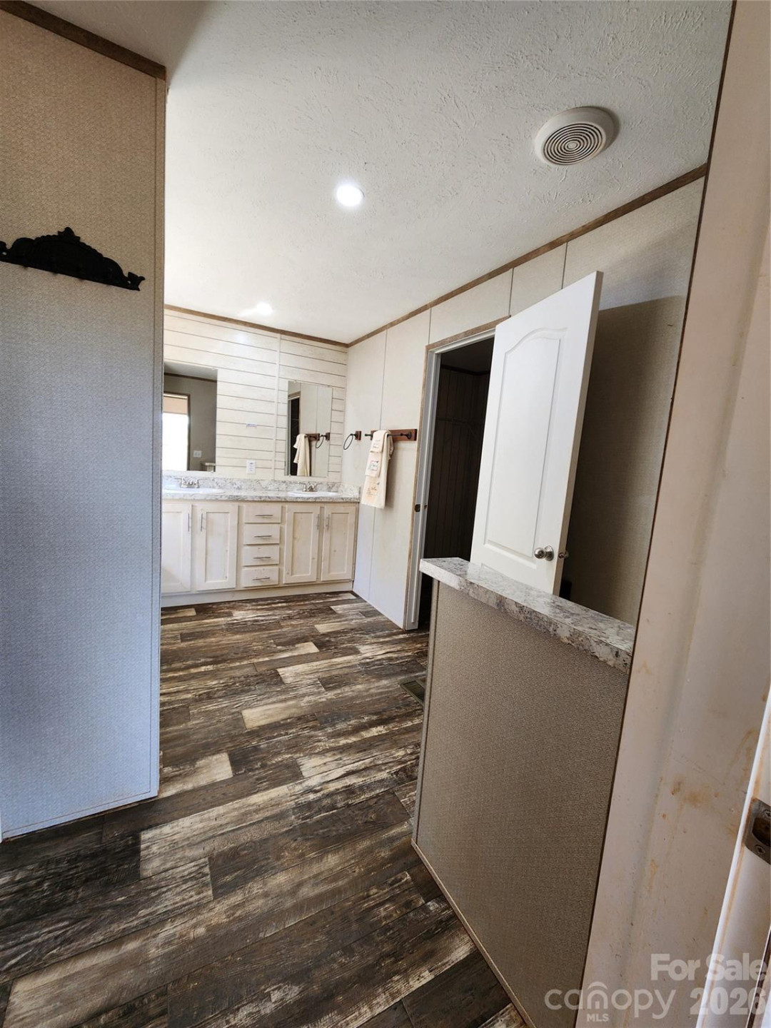 400 Mac Drive - Photo 11