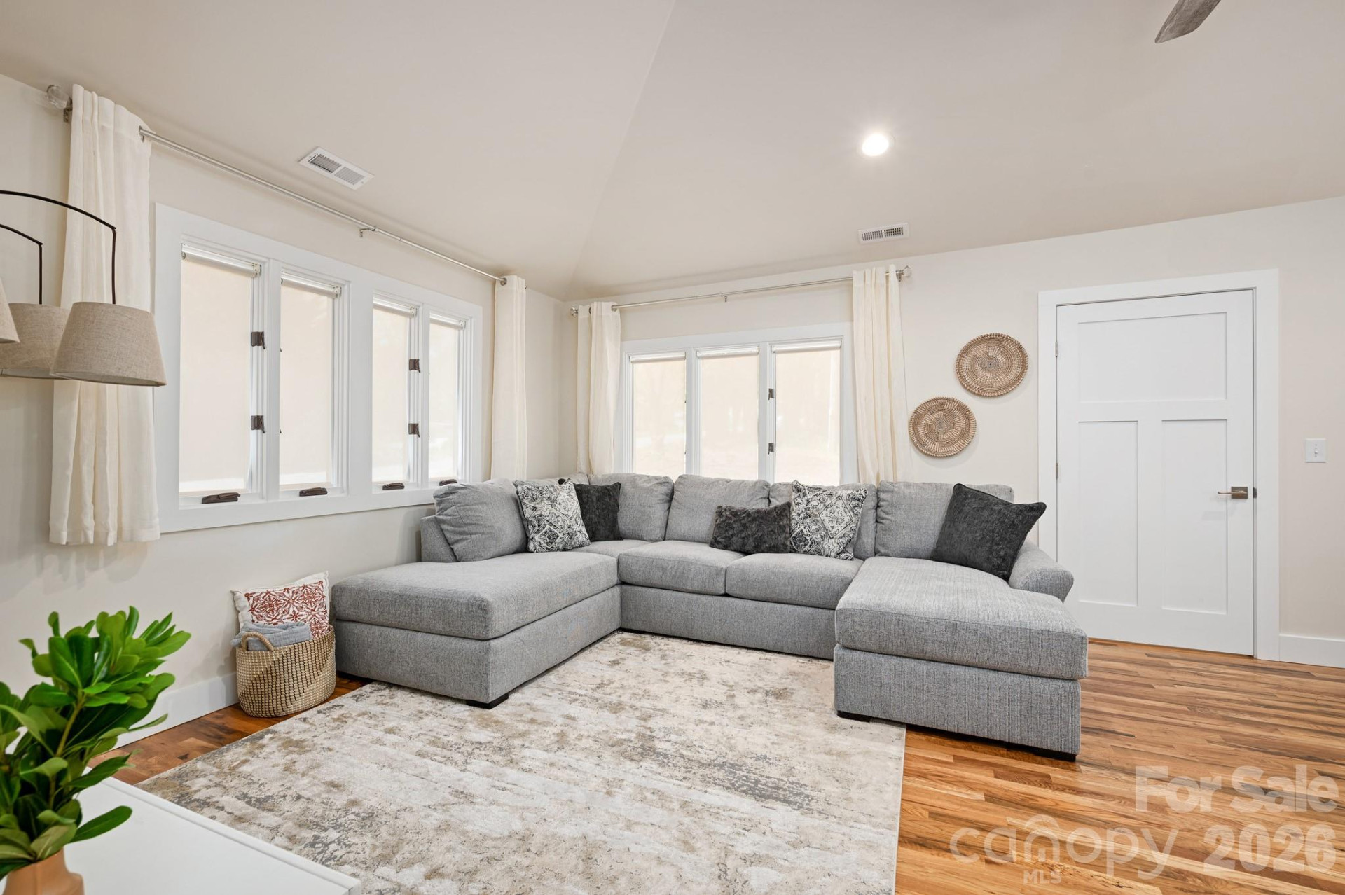 1048 Jenkins Valley Road - Photo 19