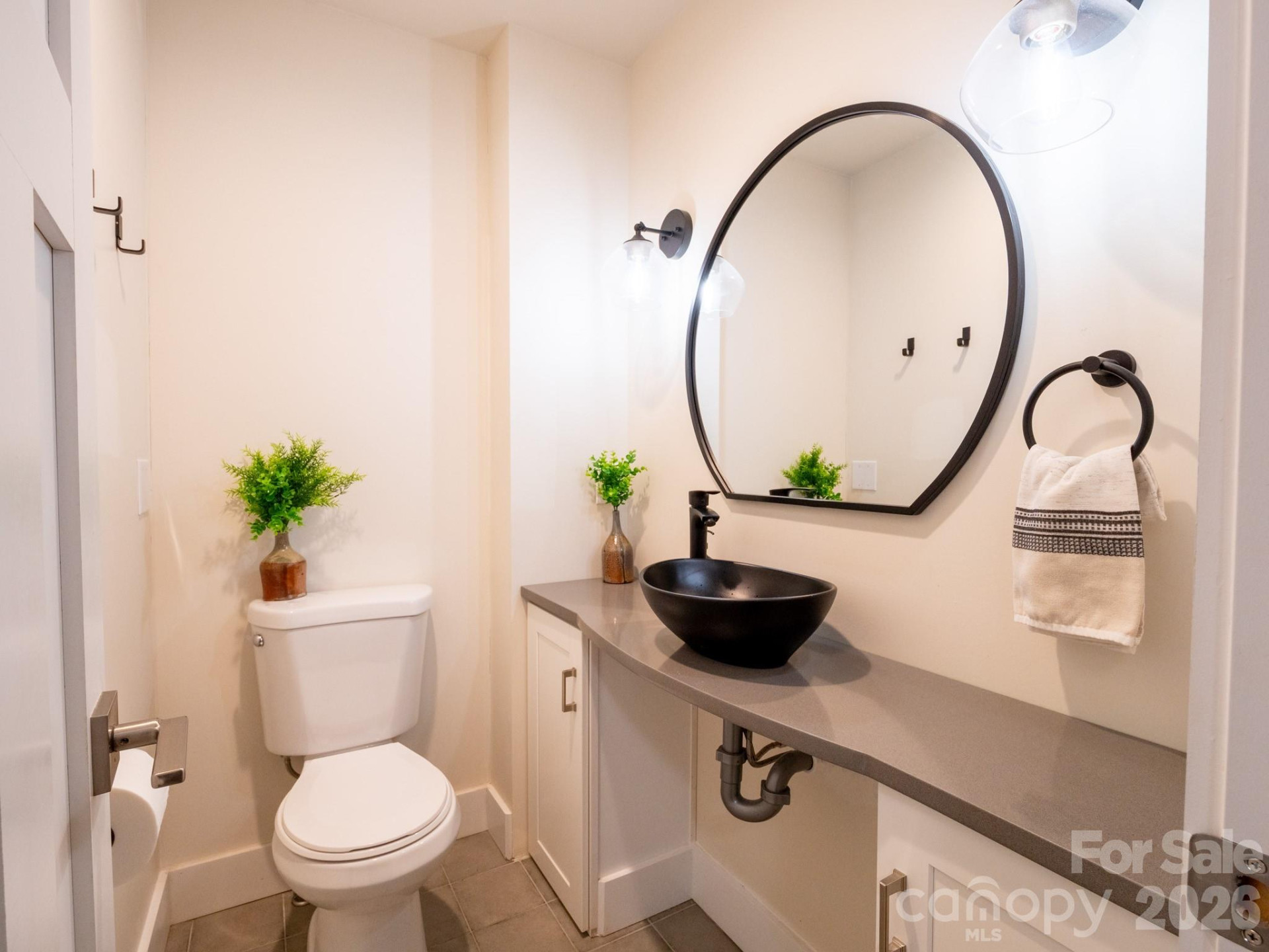 1048 Jenkins Valley Road - Photo 23