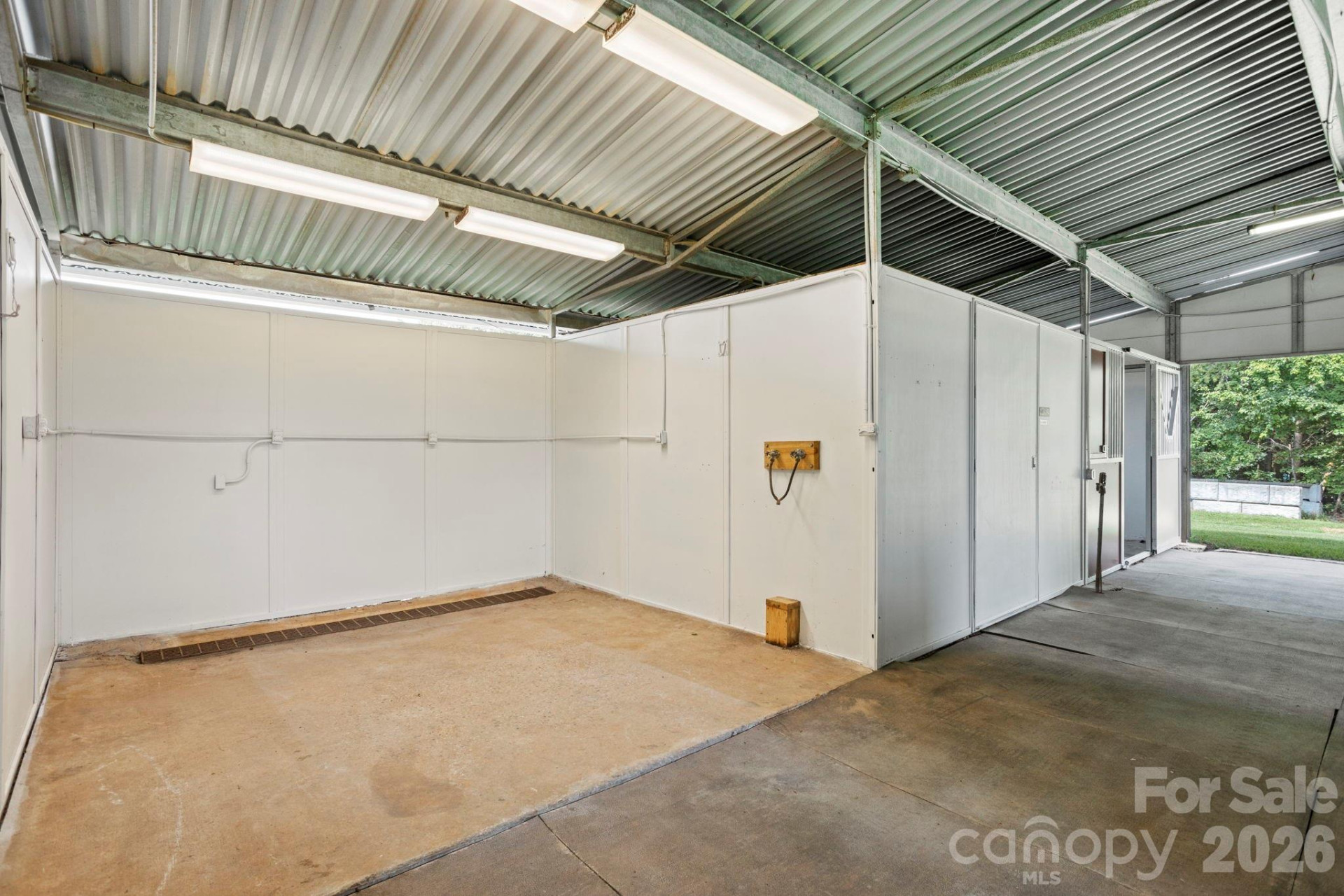 1896 Green Creek Drive - Photo 26