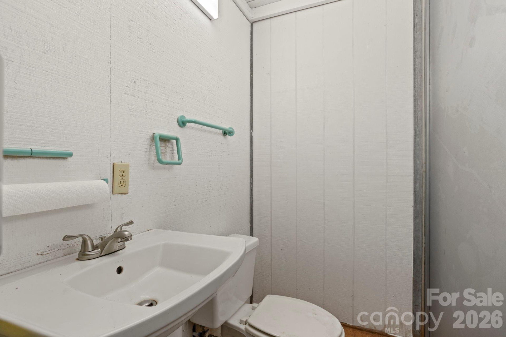 1896 Green Creek Drive - Photo 28