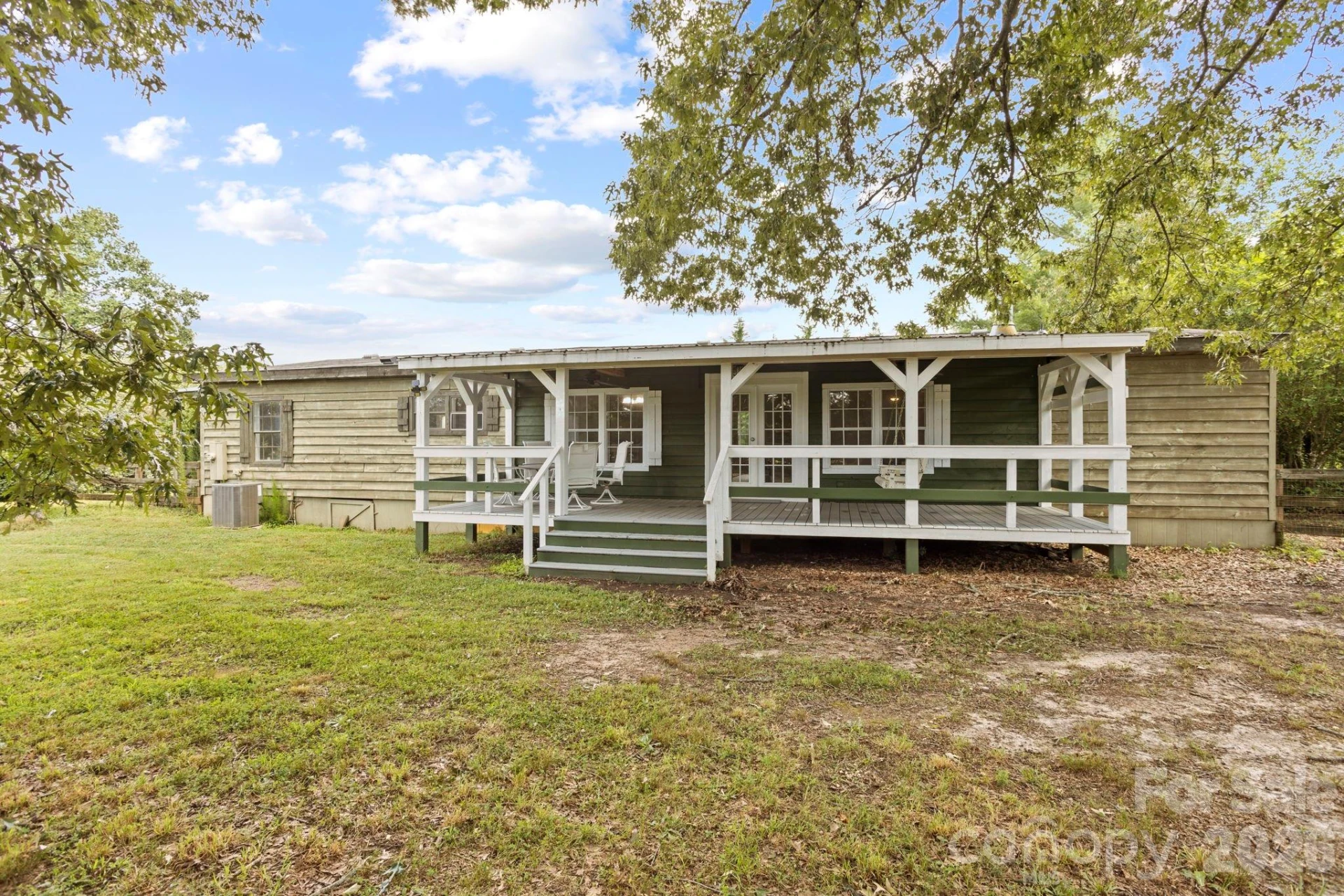 1896 Green Creek Drive - Photo 4