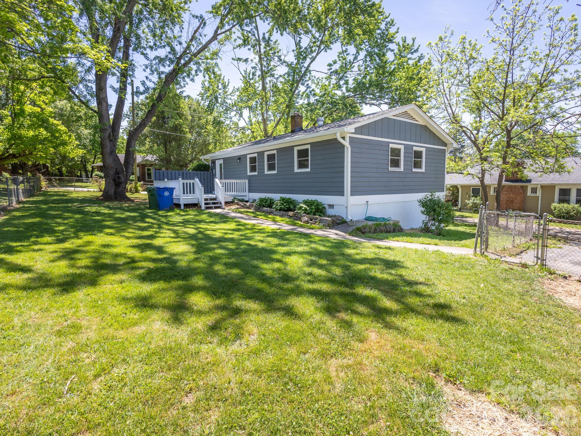 40 Oakley Road - Photo 18