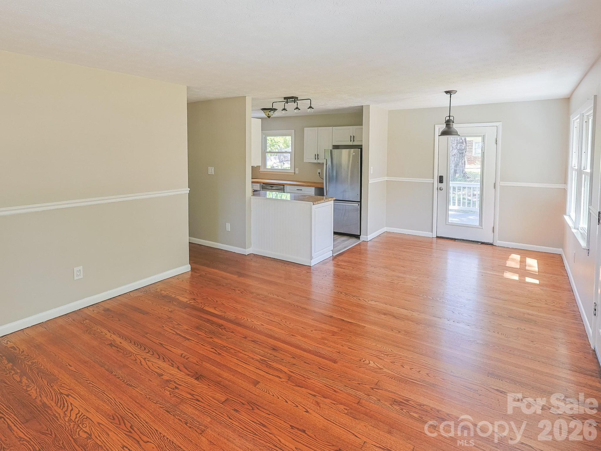 40 Oakley Road - Photo 3