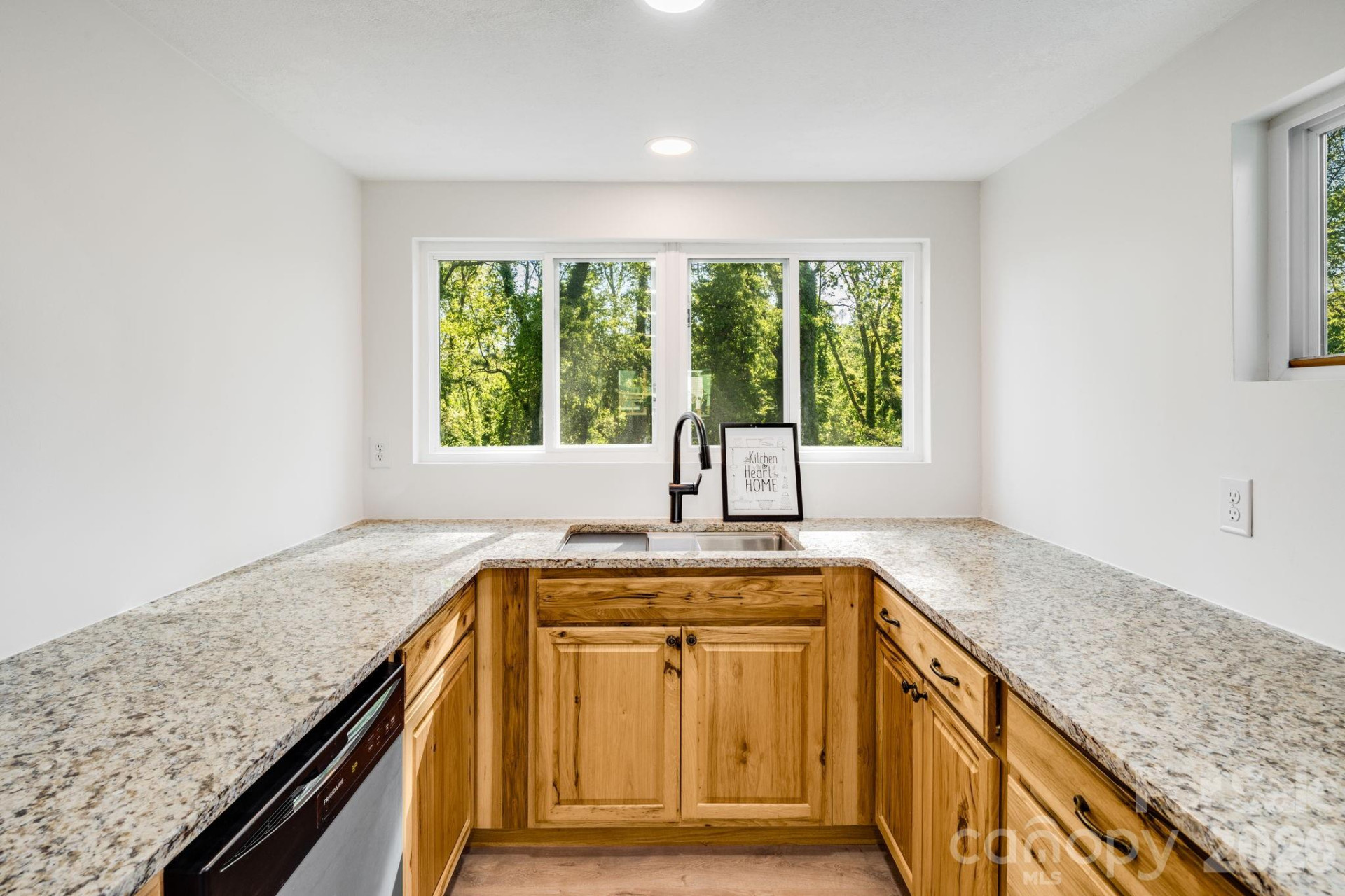 21 Oak Hill Drive - Photo 13